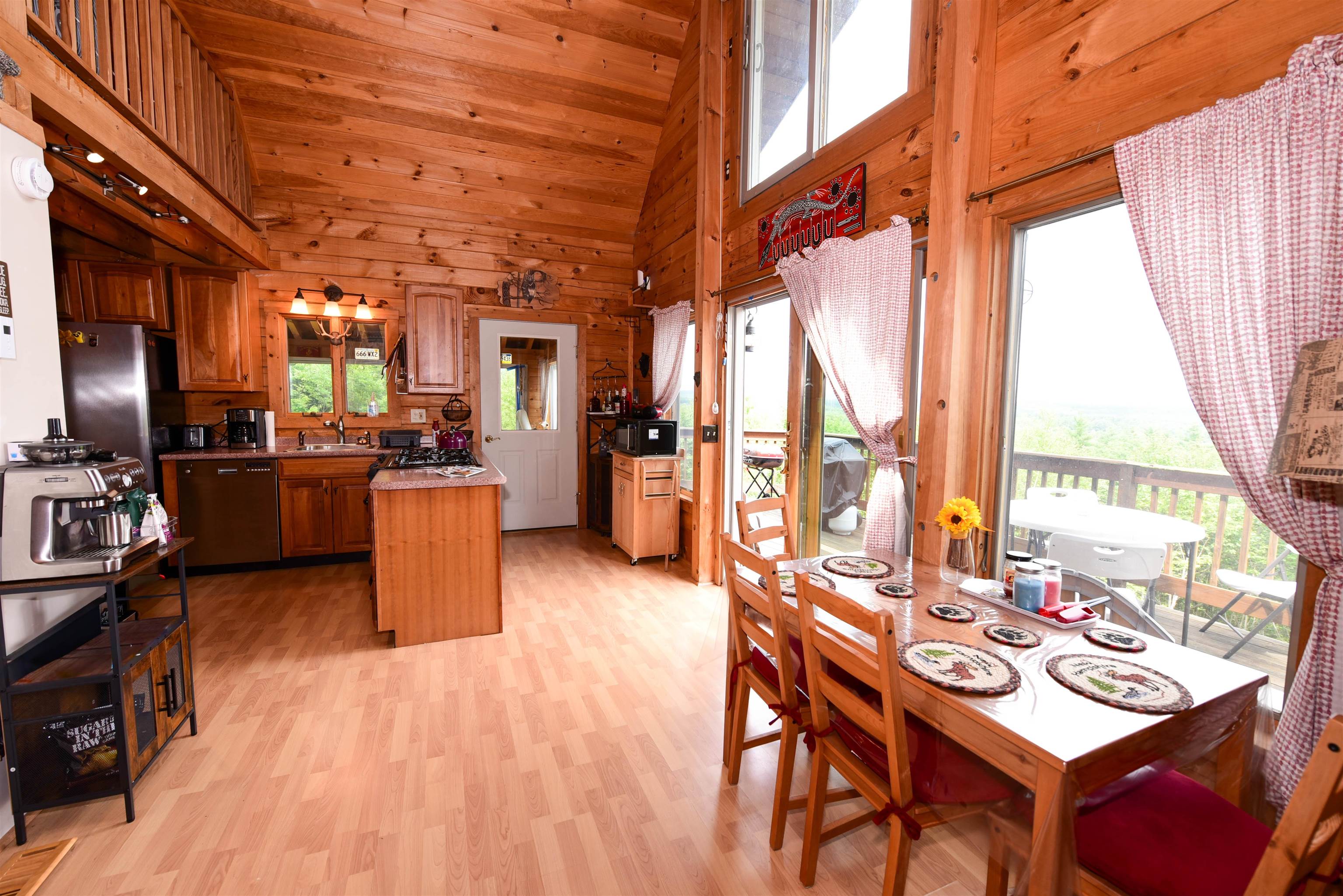 86 Rumney Hill Rd, Effingham, NH 03882