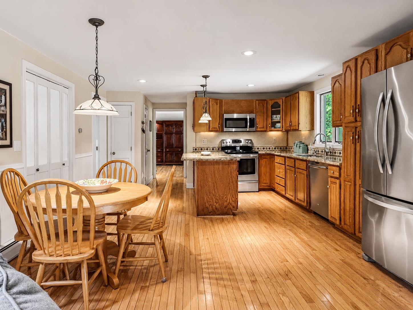 33 Oriole Rd, Windham, NH 03087