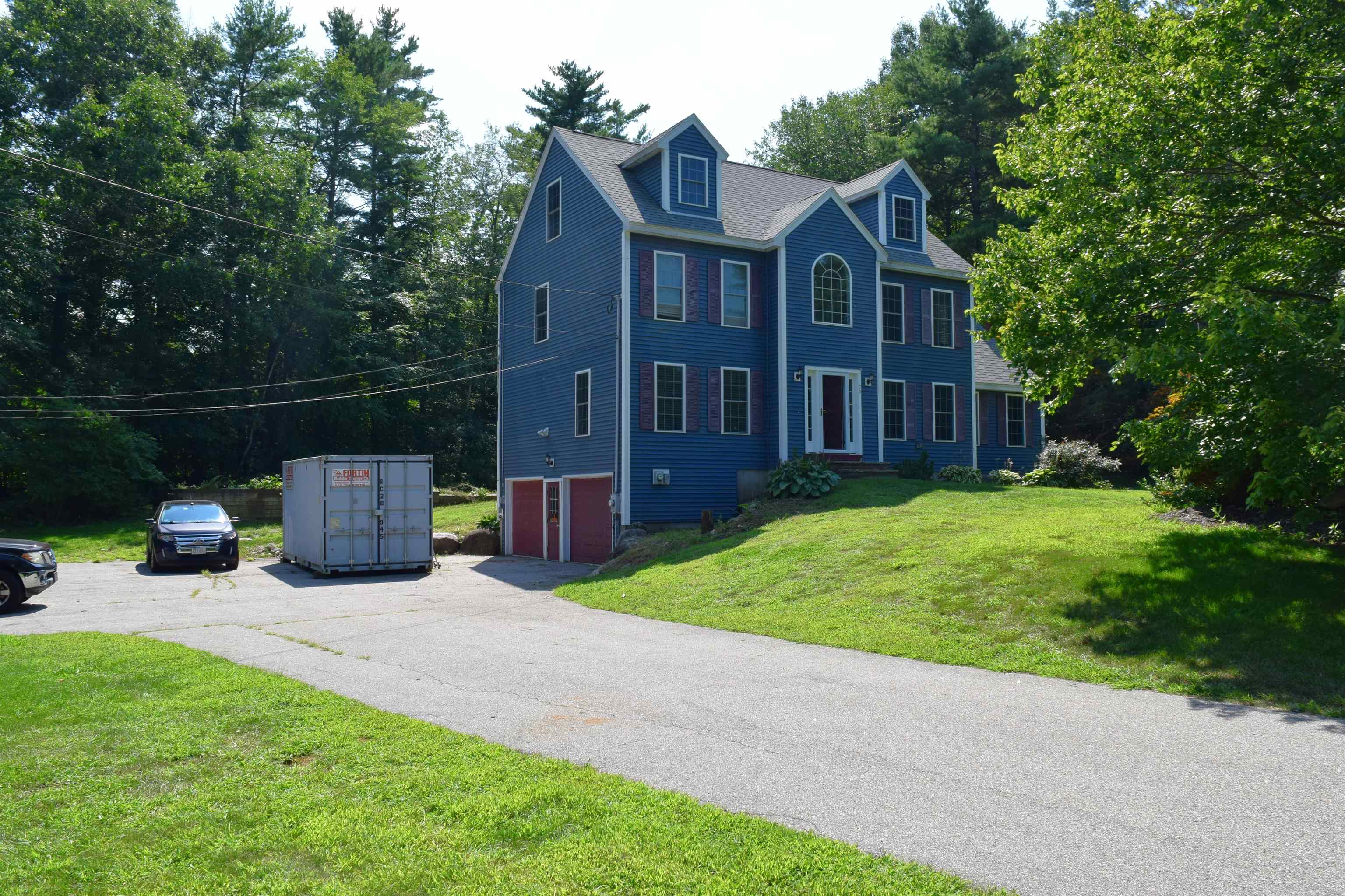 79 Sargent Rd, Sandown, NH 03873