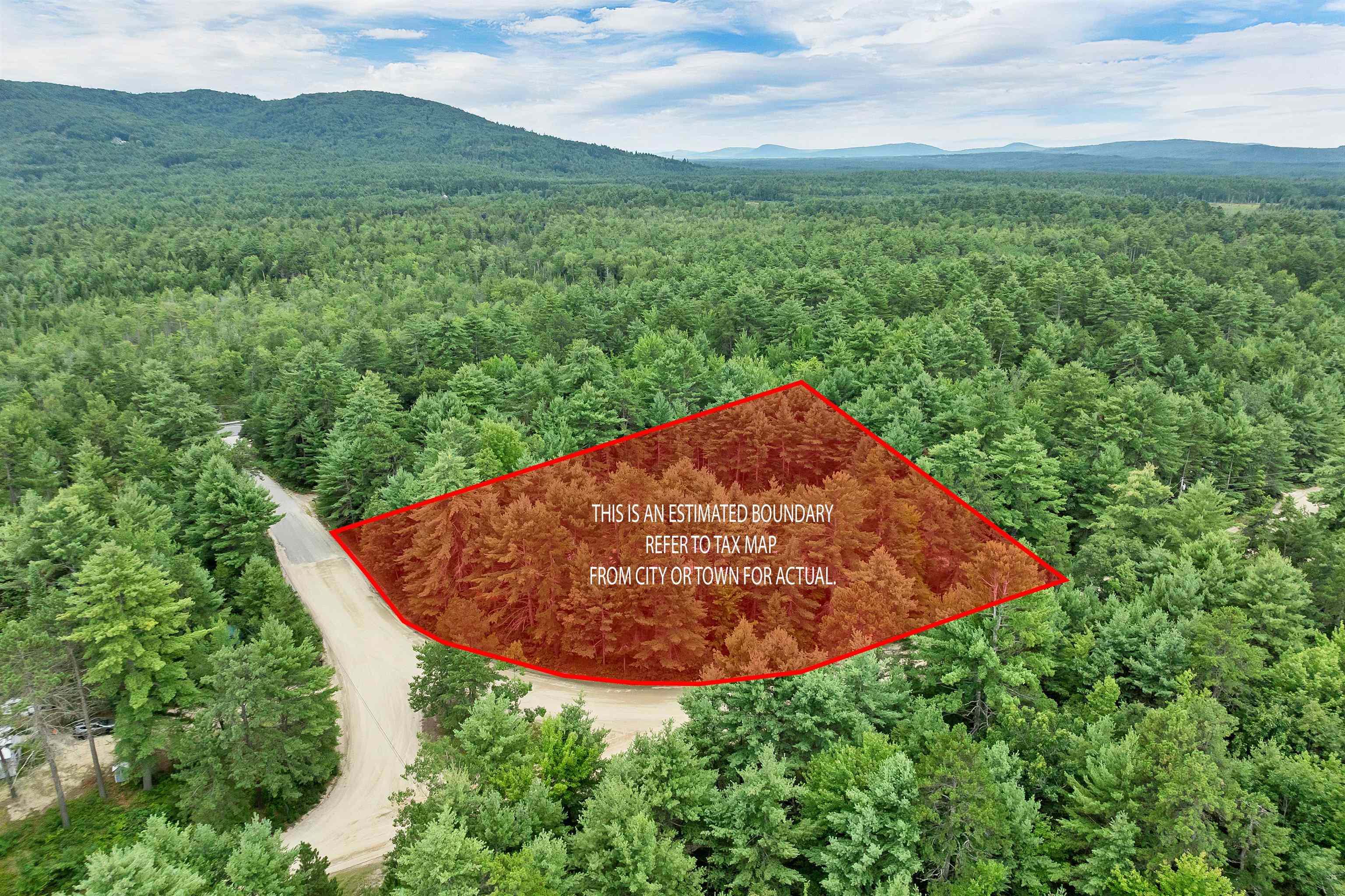 13 Blueberry Rd, Ossipee, NH 03814