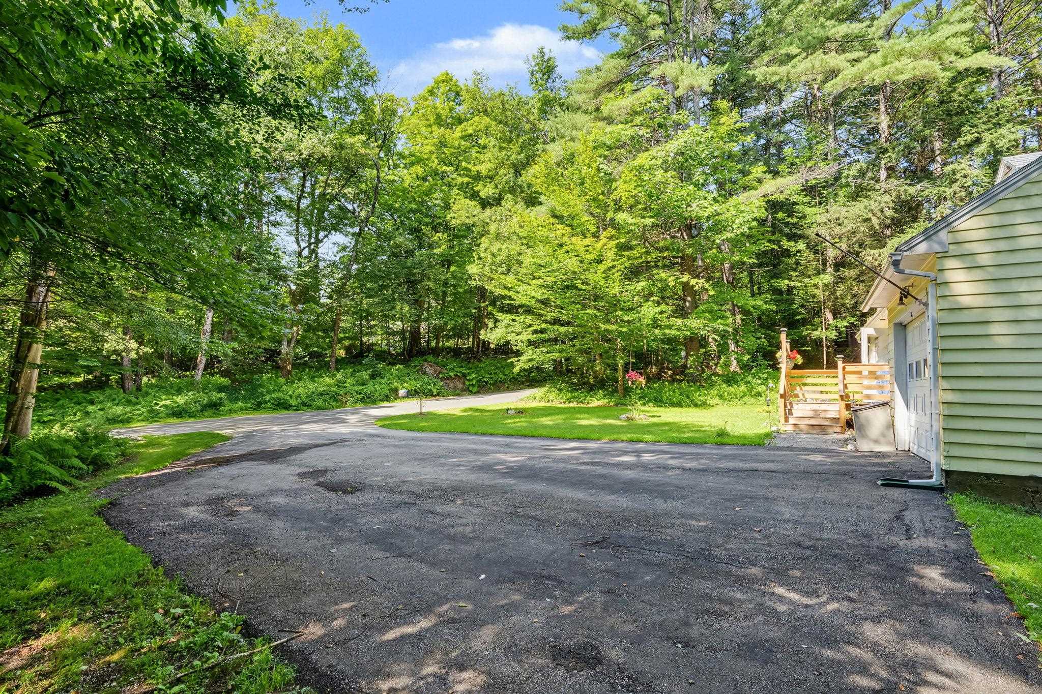 251 Macdowell Rd, Peterborough, NH 03458