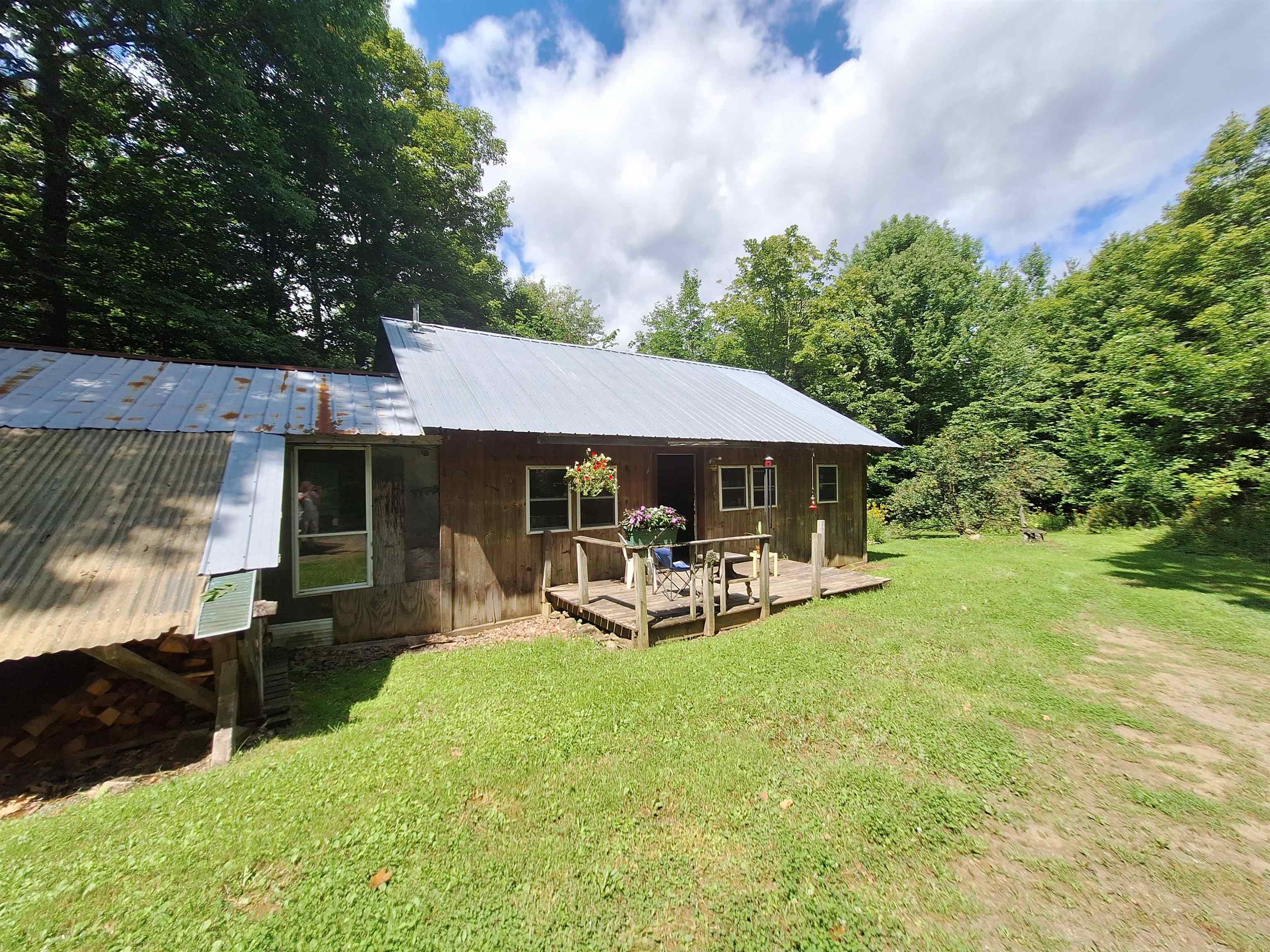 447 Pratt Rd, Alstead, NH 03602