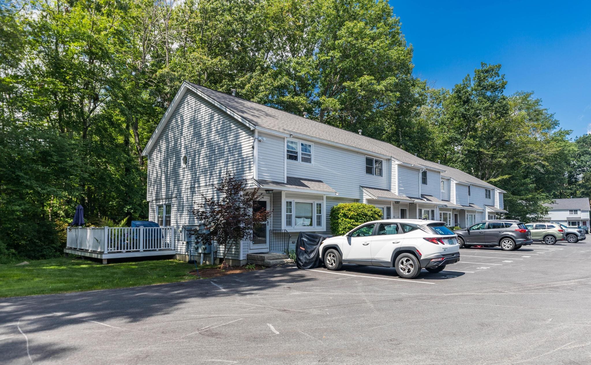 777 Middle Rd #60, Portsmouth, NH 03801