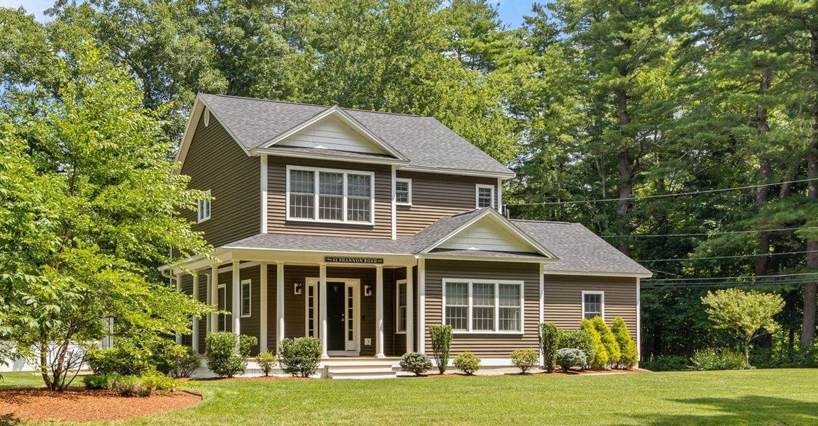 42 Shannon Rd, Salem, NH 03079
