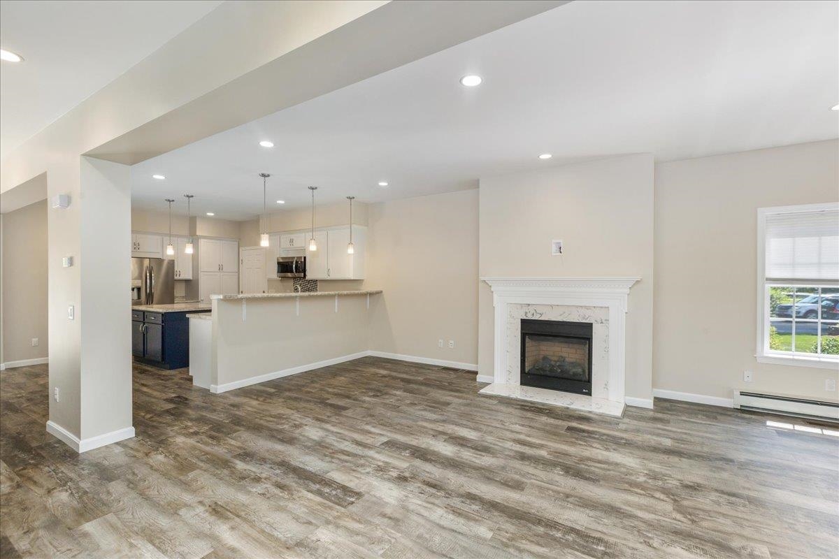 42 Shannon Rd, Salem, NH 03079