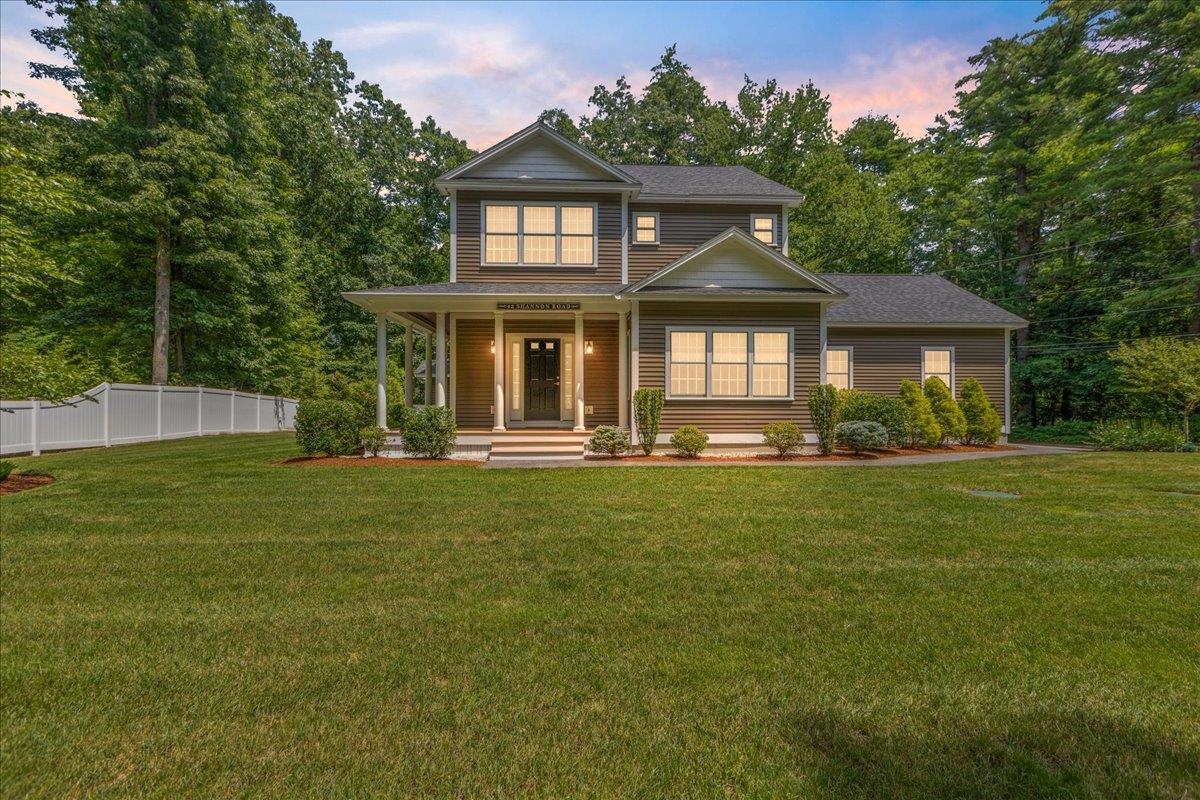 42 Shannon Rd, Salem, NH 03079