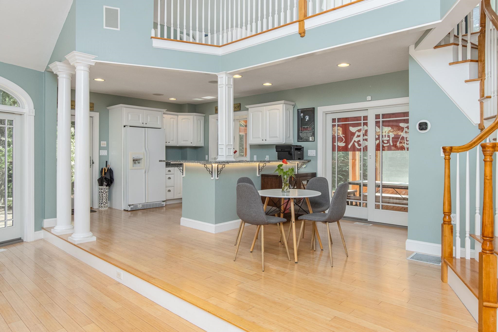 Kitchen/Dining Area Pool House 26002546