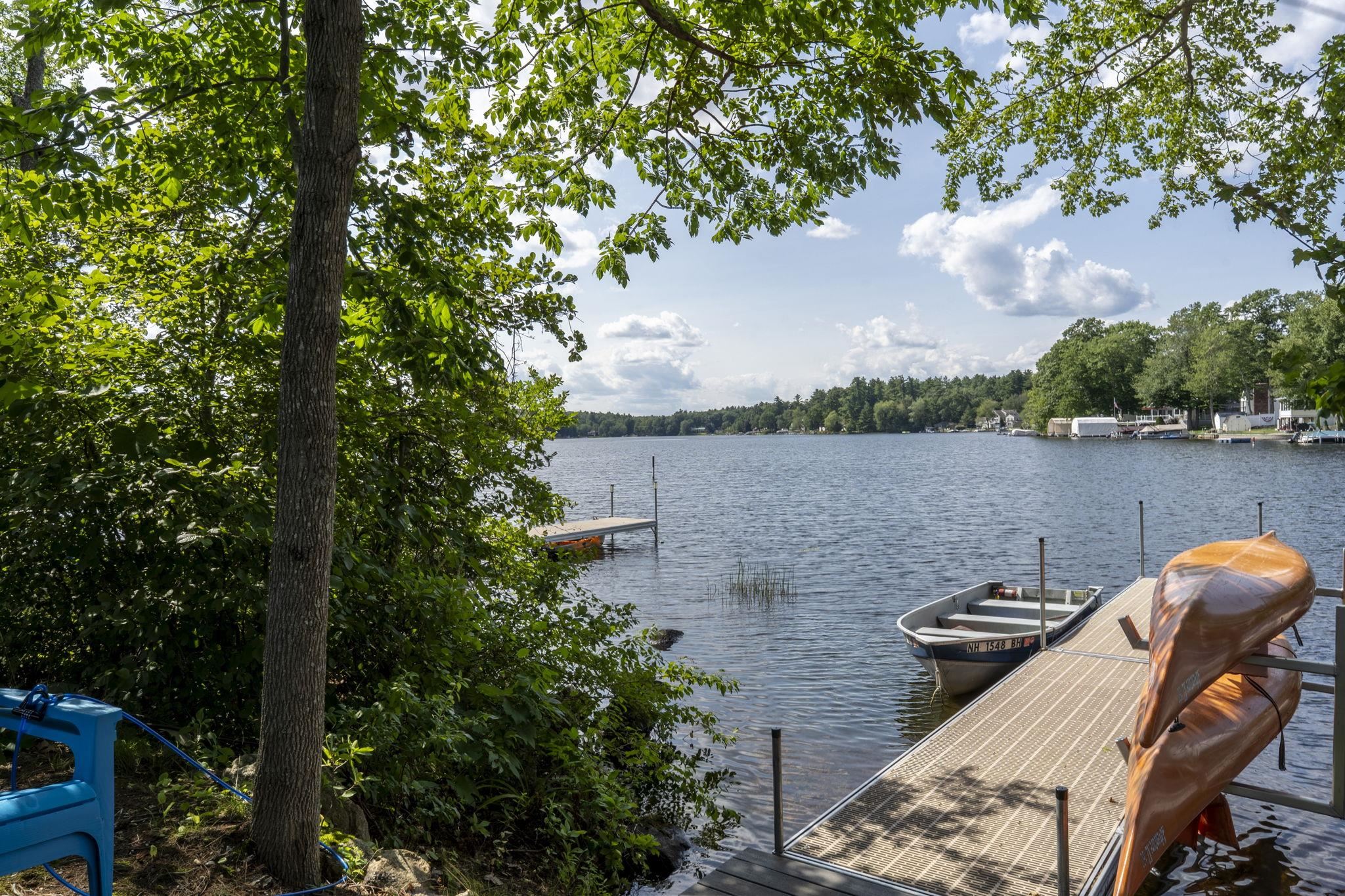 35 Kibrel Ct, Sandown, NH 03873