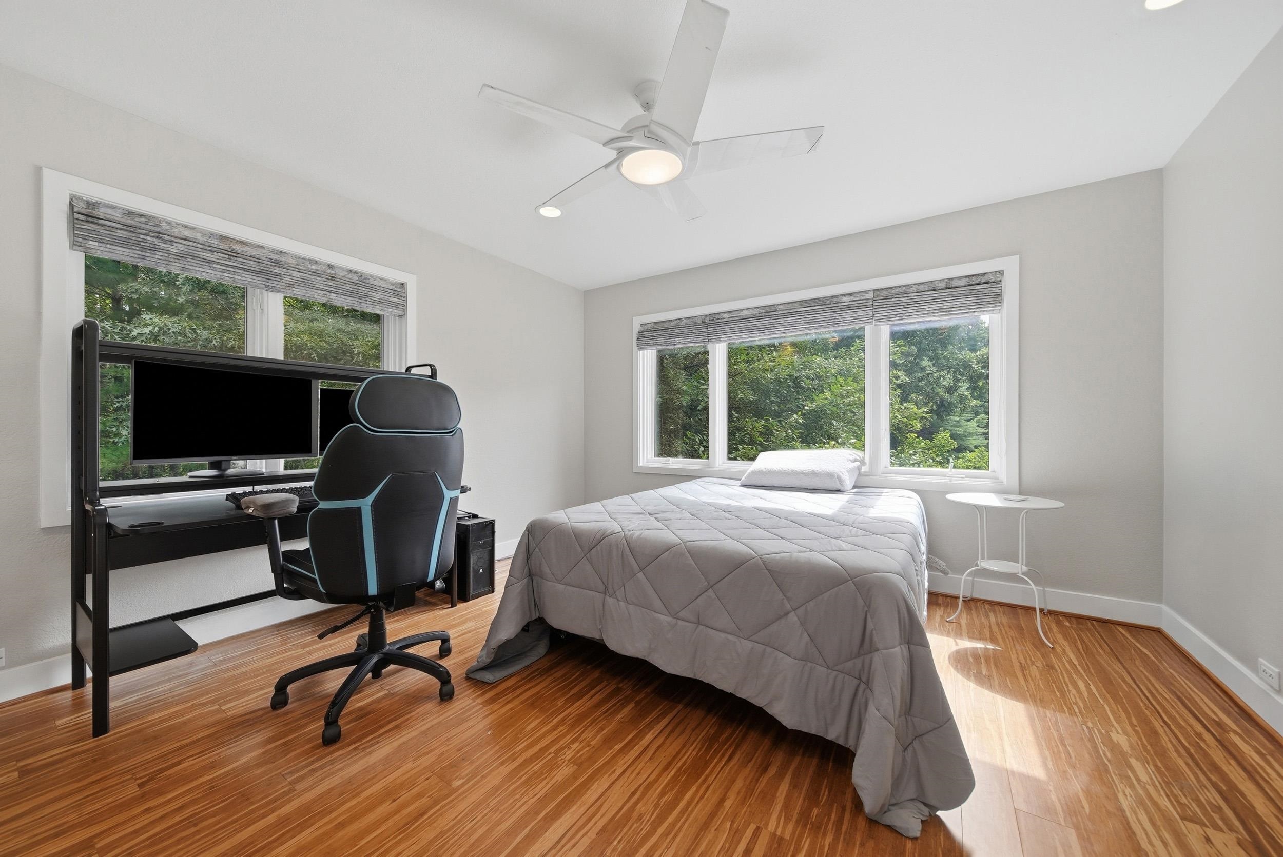 5 Cummings Ln, Hollis, NH 03049