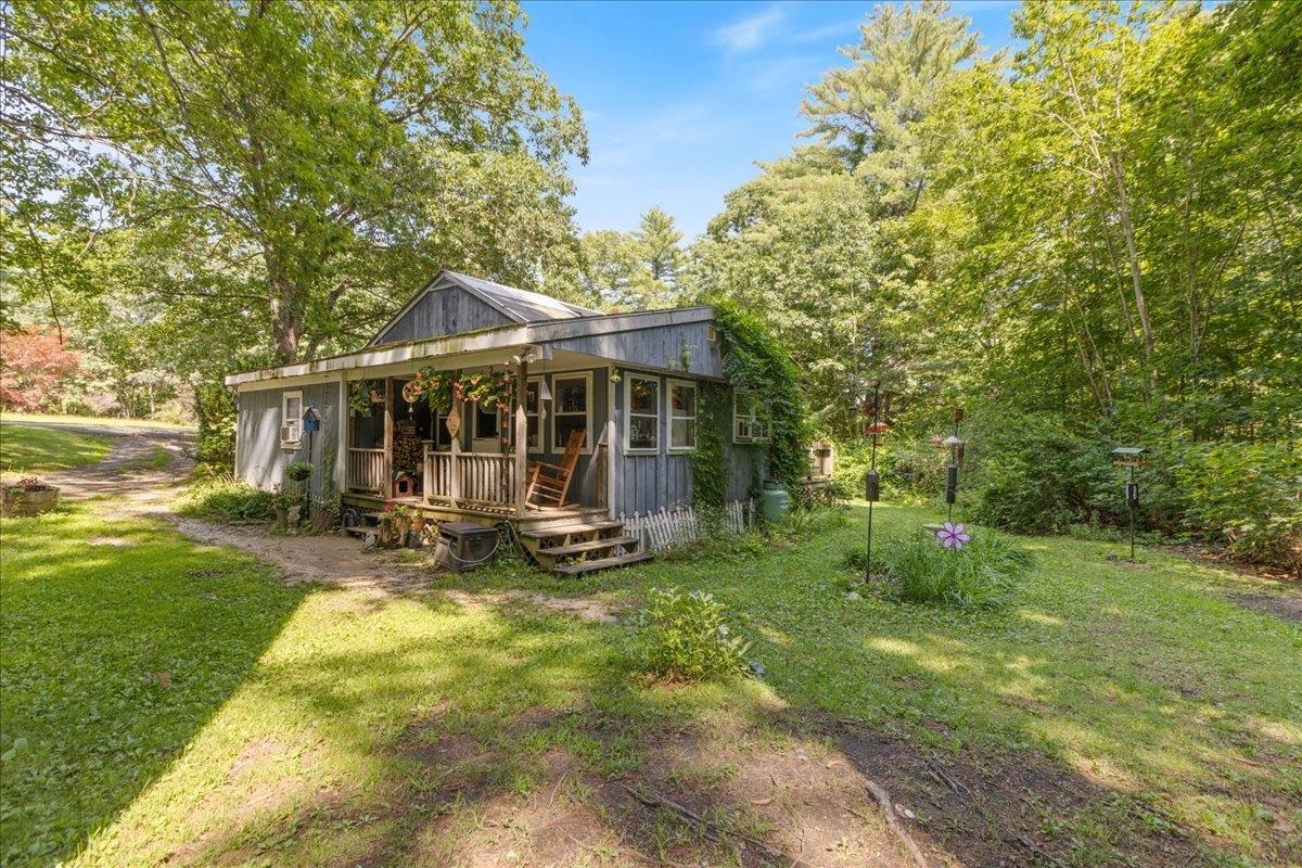 26 Blake Rd, Epping, NH 03042