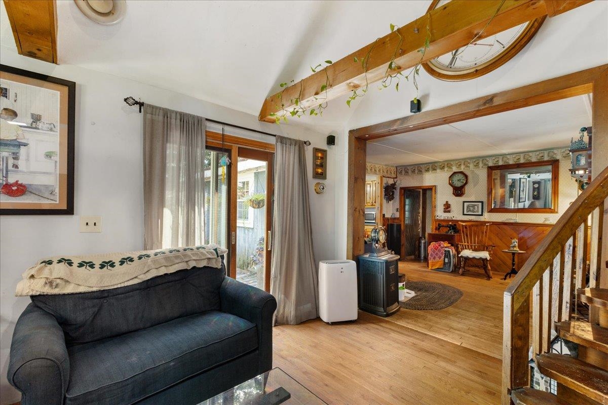 26 Blake Rd, Epping, NH 03042