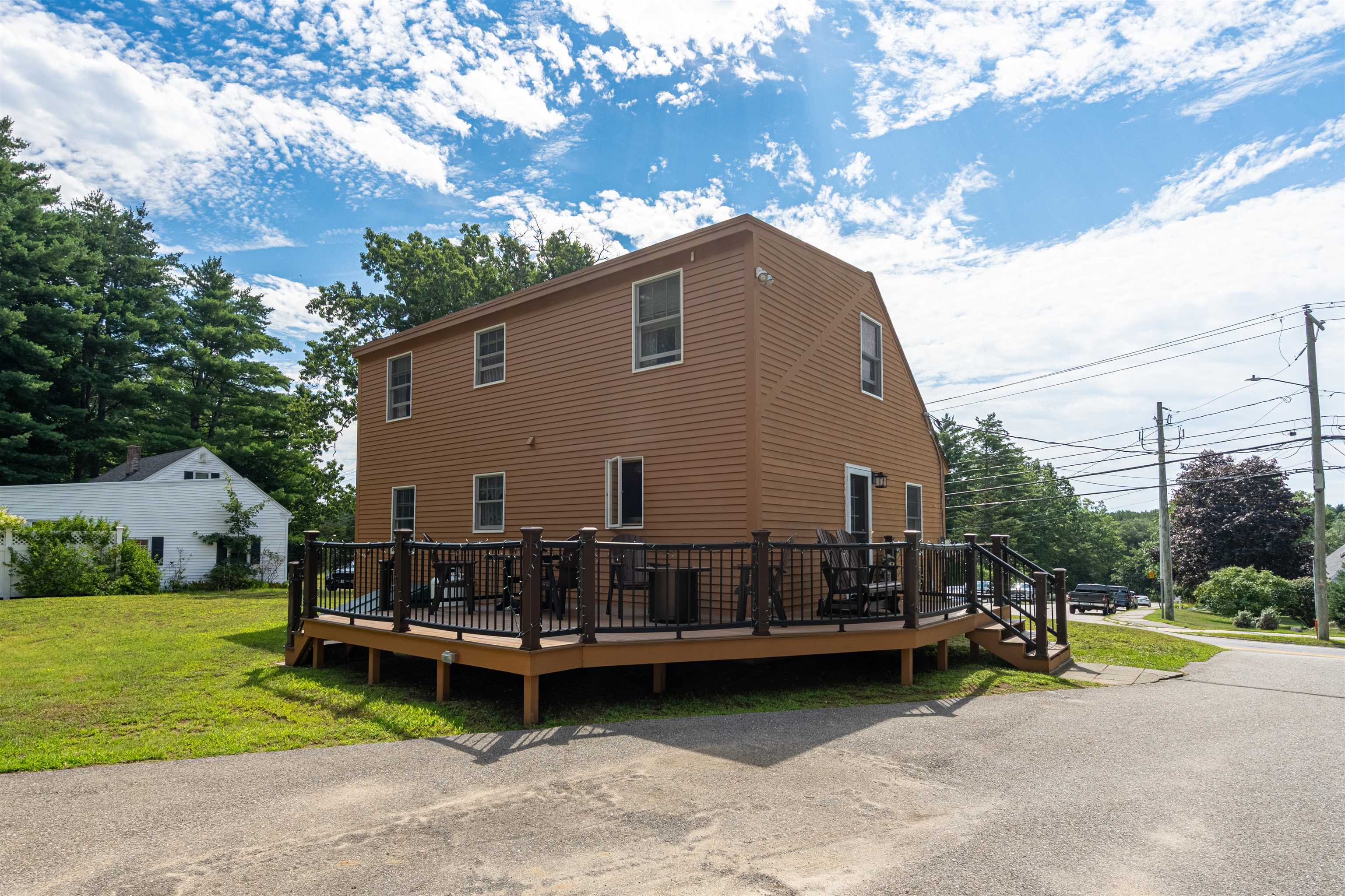 37 Glenwood Ave, Dover, NH 03820