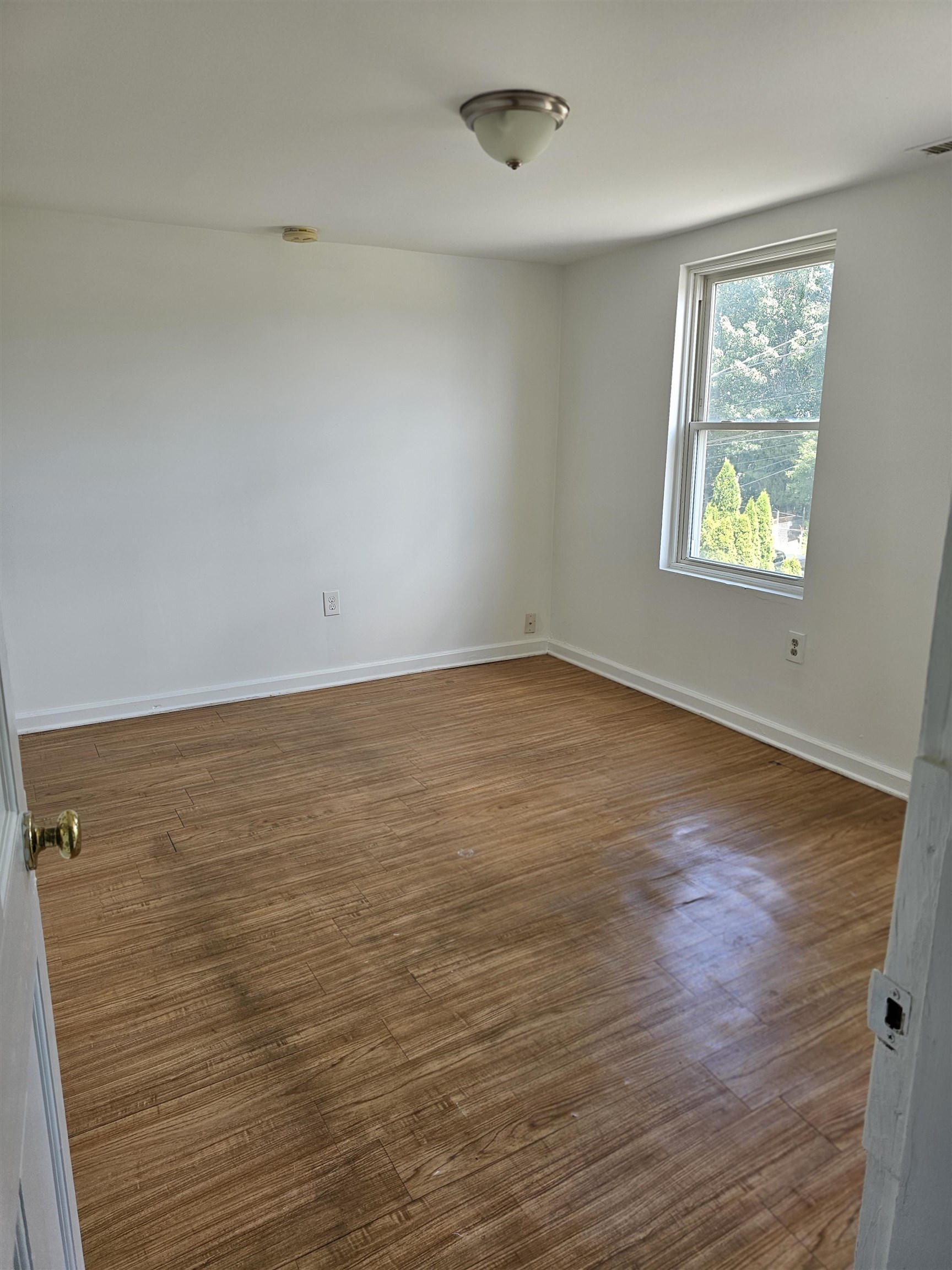 8A & 8B Jackson Street, Nashua, NH photo 4