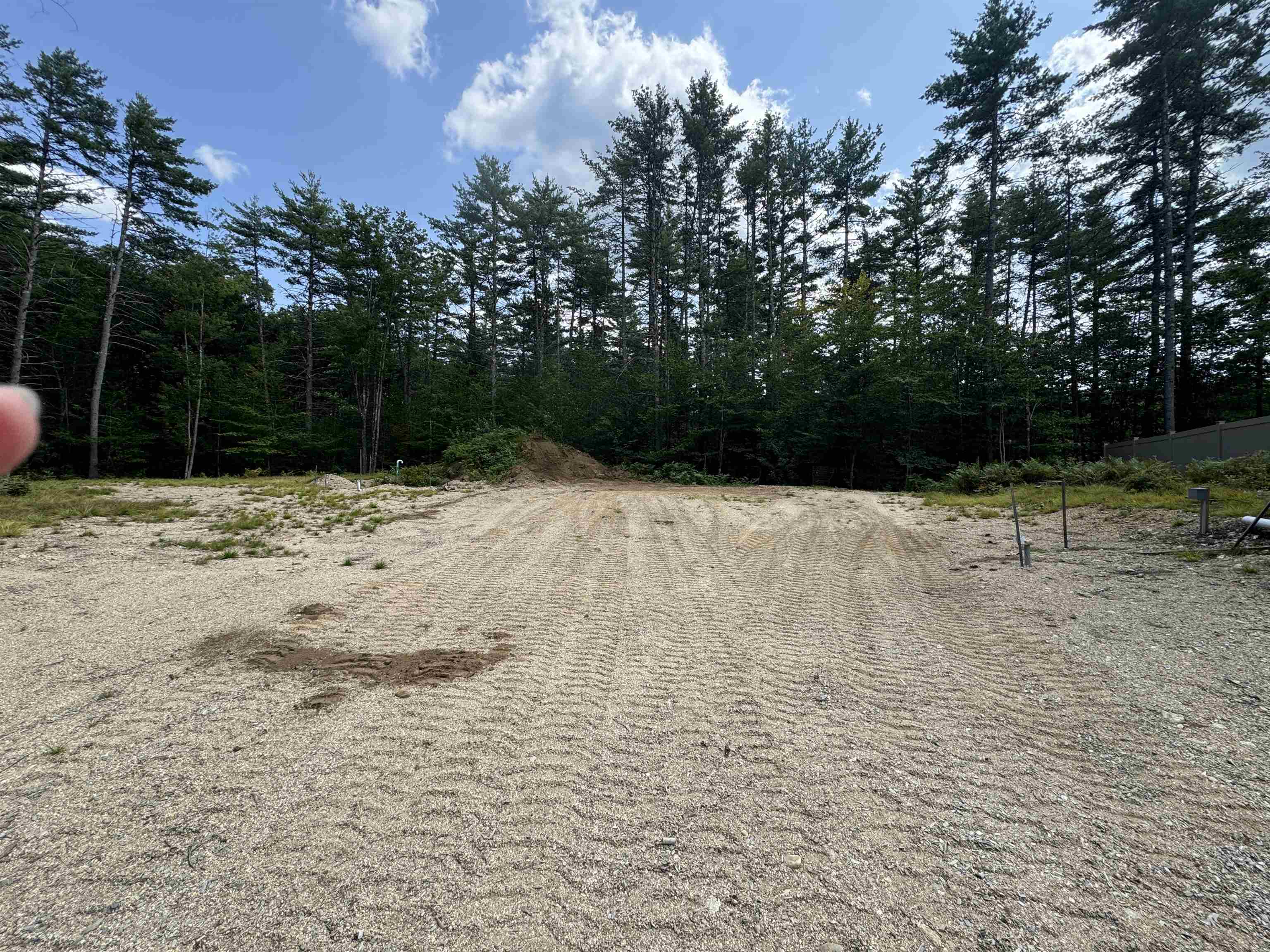 58 Wiggin Ln, Tamworth, NH 03817
