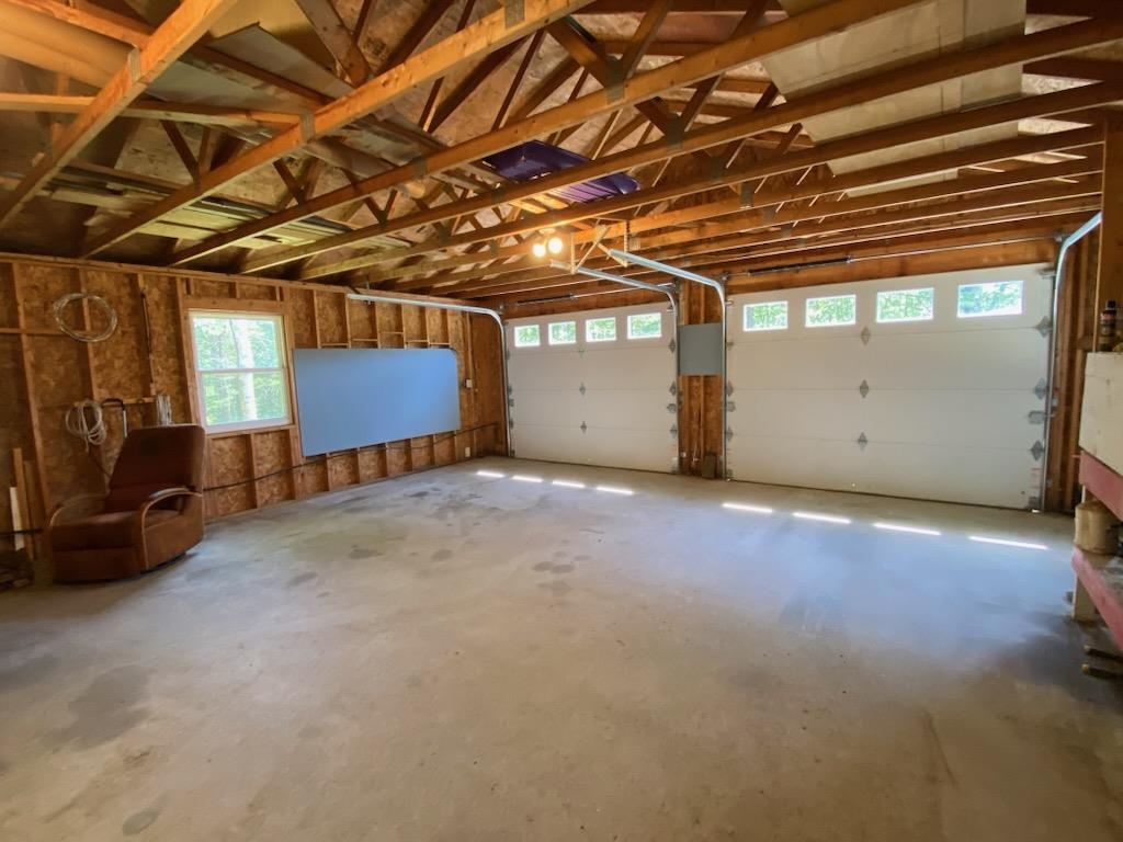 Good space 26001954