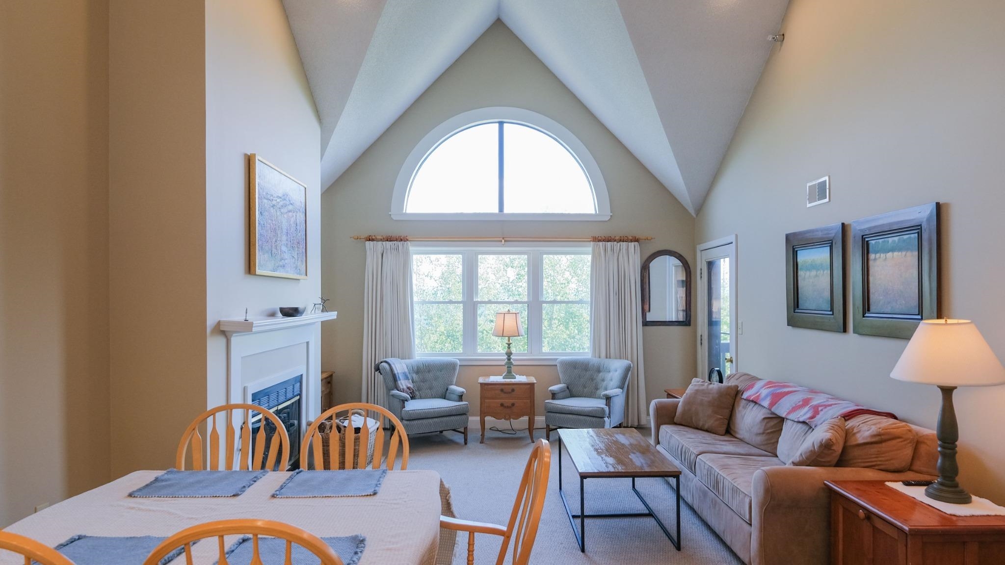 Living Room 26006066