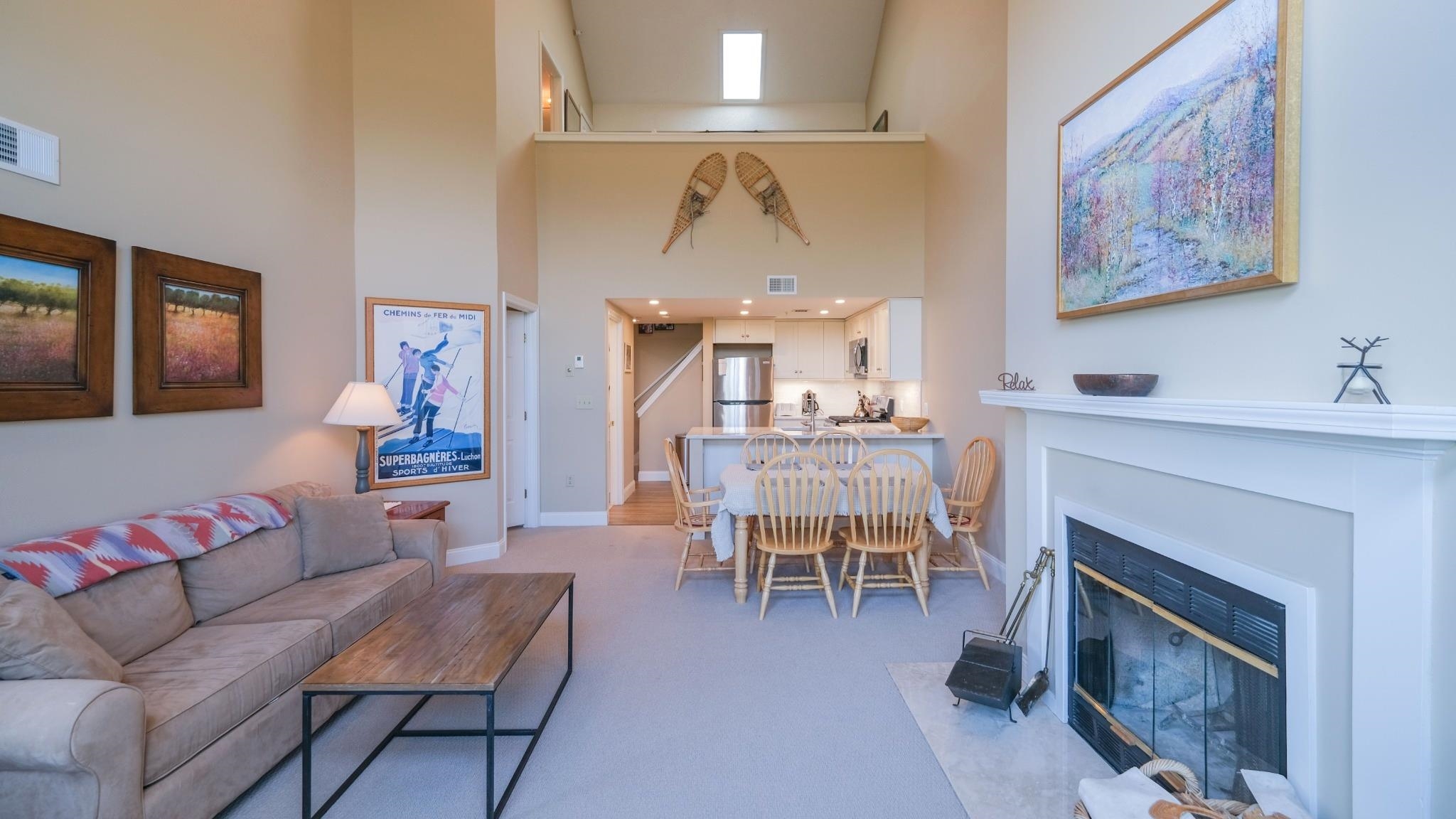 Living Room / Dining Room