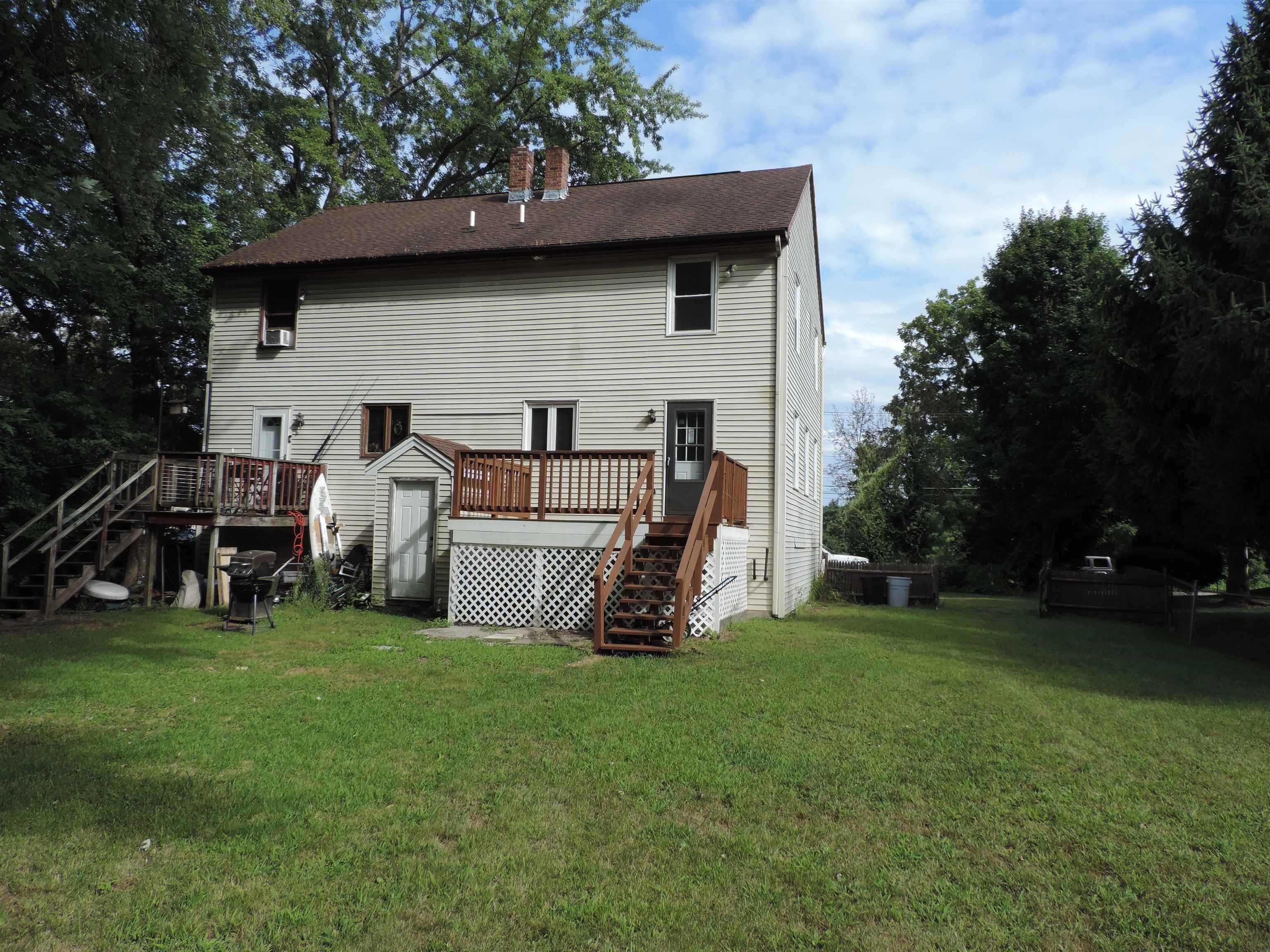 Photo 4 of 31