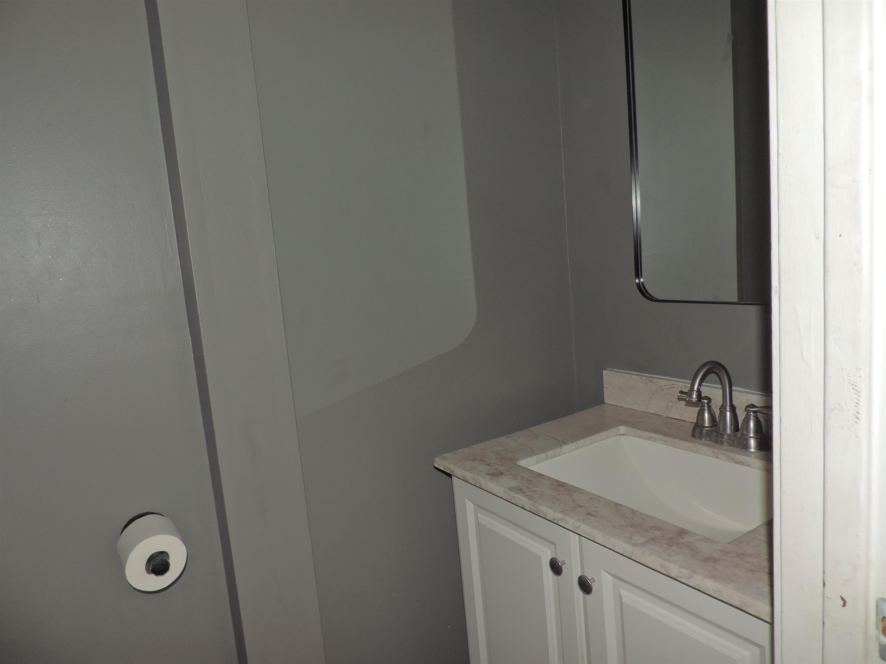 31st image of 1165 E Broadway St #L, Derry, NH 03038 | MLS# 5105207