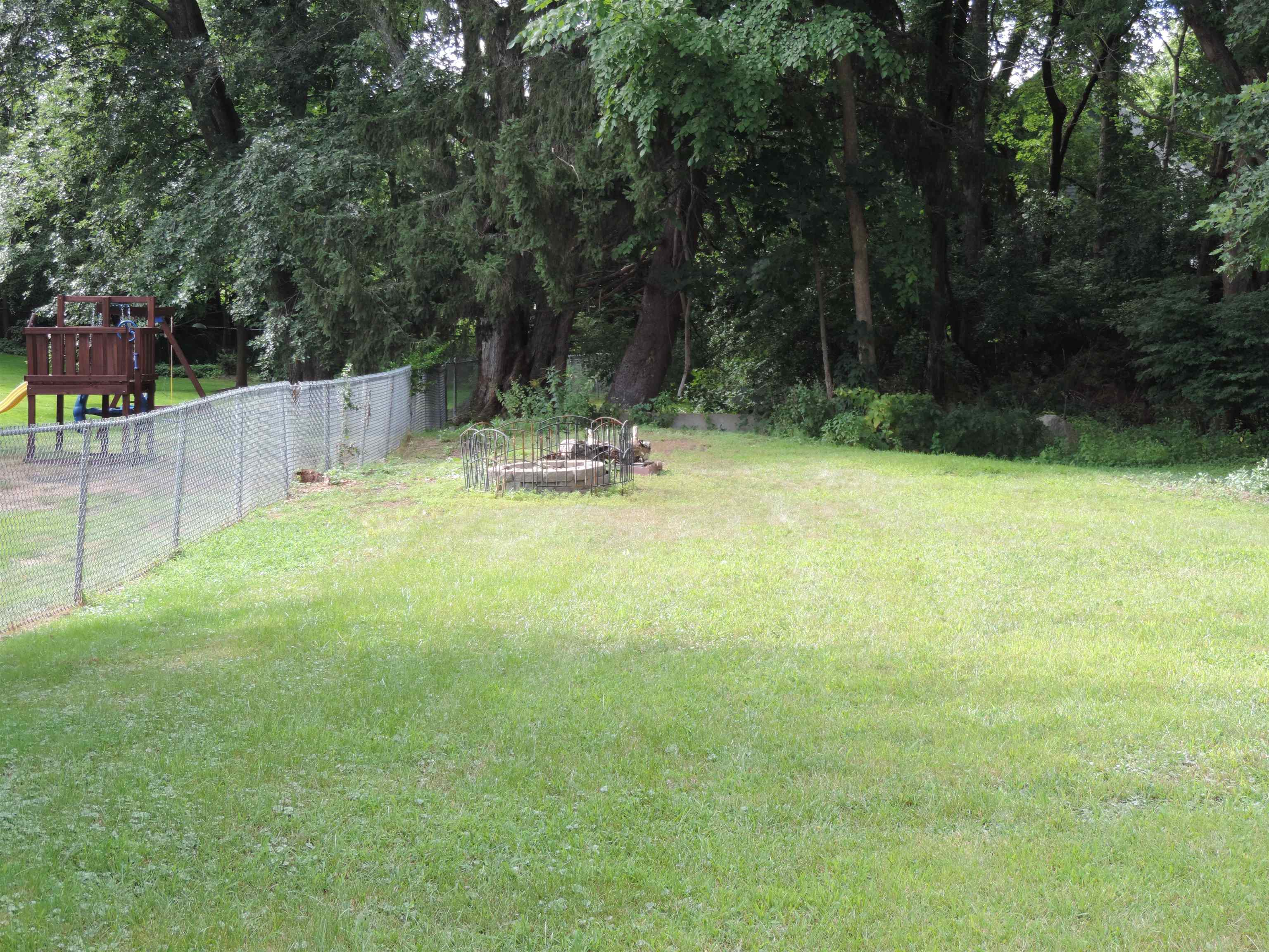 Photo 6 of 31