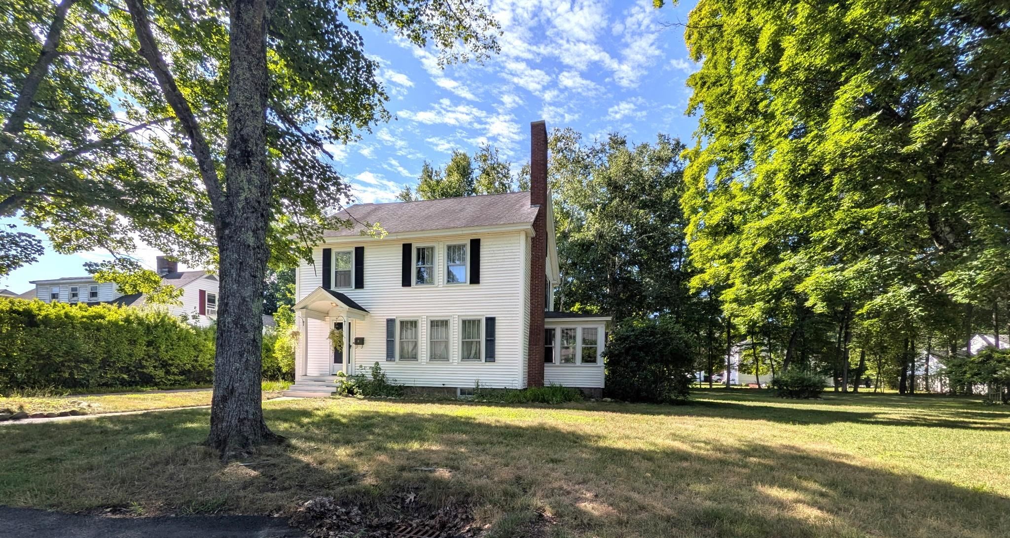 11 Copeland Dr, Rochester, NH 03867