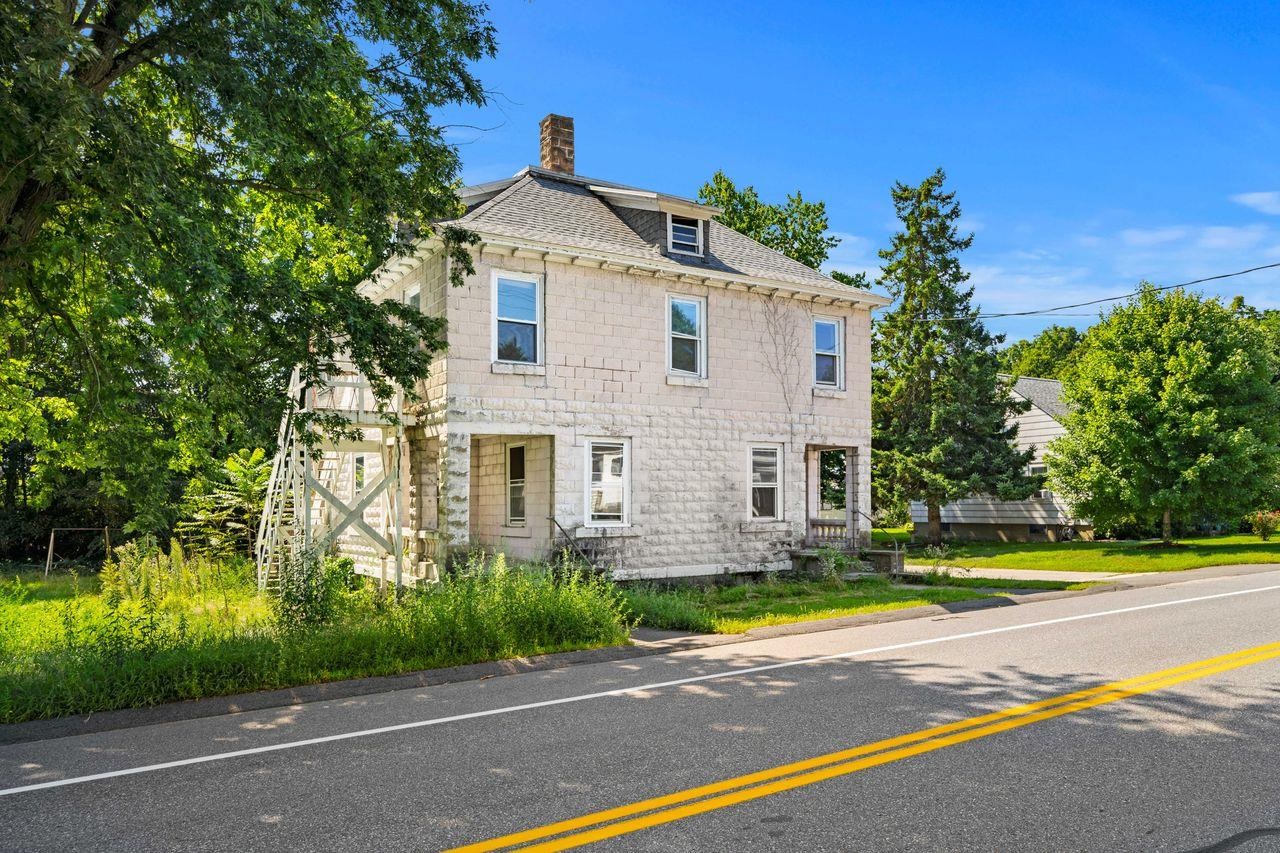 47th image of 392 Donald St, Bedford, NH 03110 | MLS# 5105258