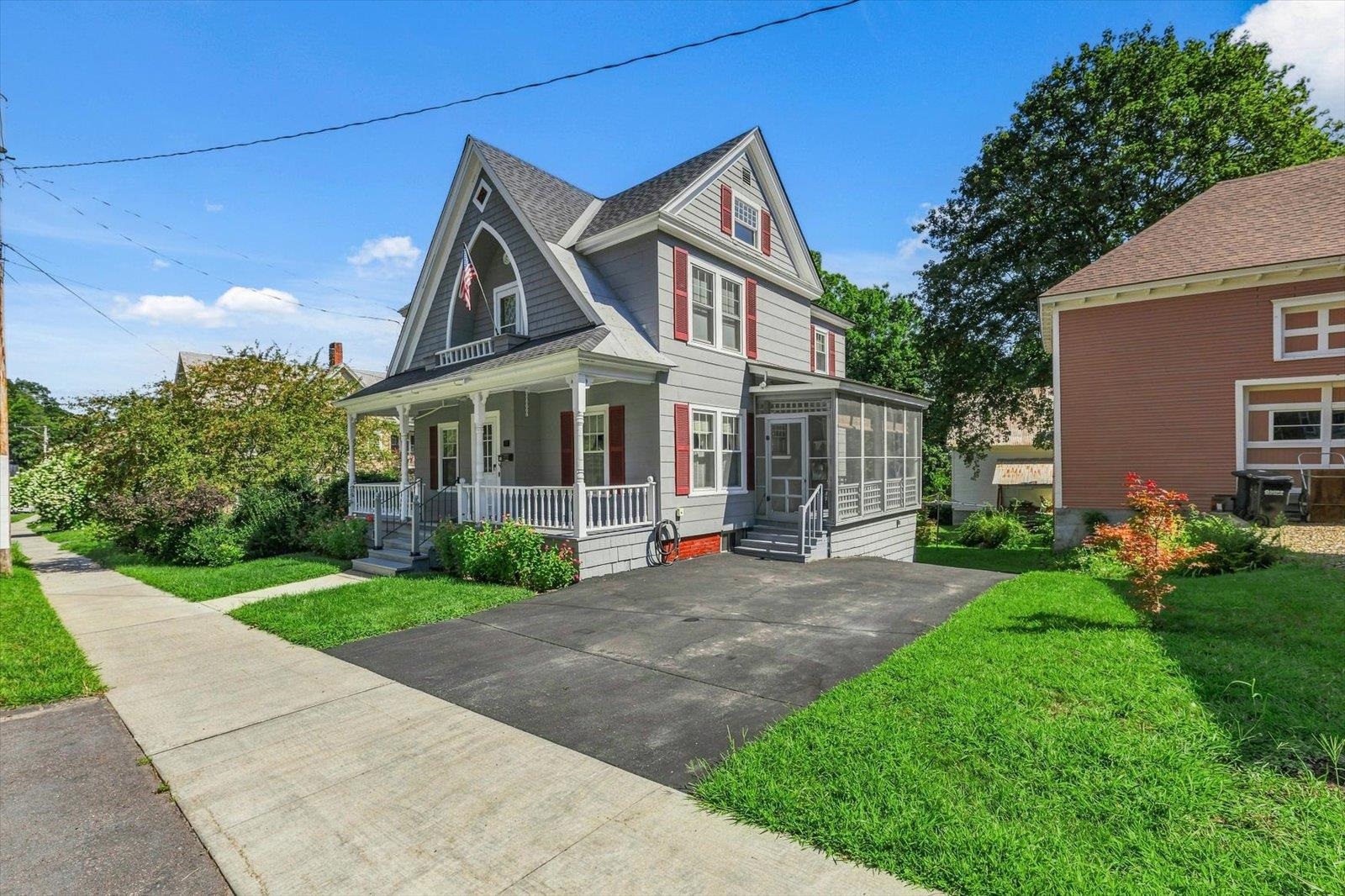 3rd image of 28 Pine St, Bellows Falls, VT 05101 | MLS# 5105312