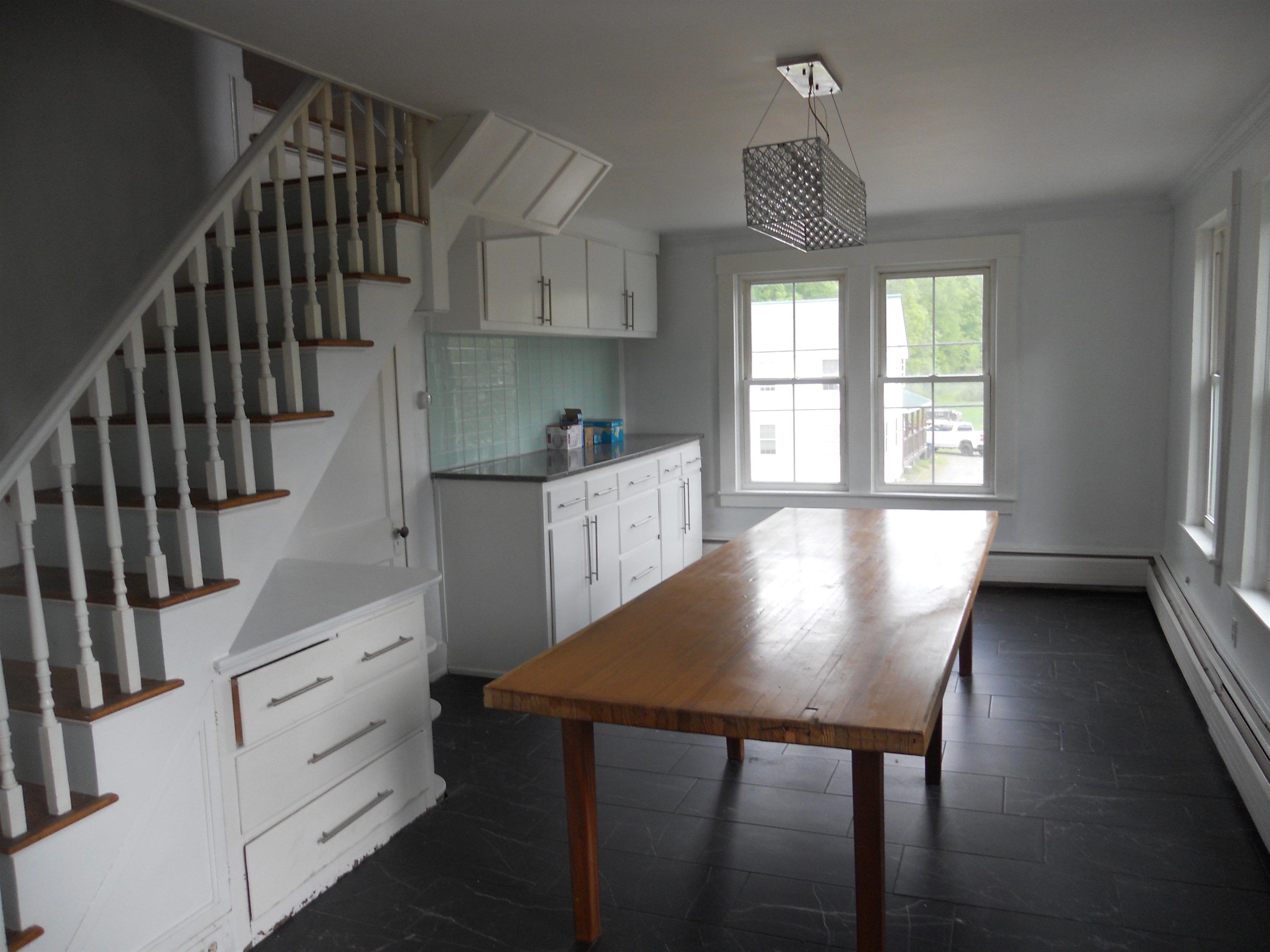 Large Dining Room 26012038
