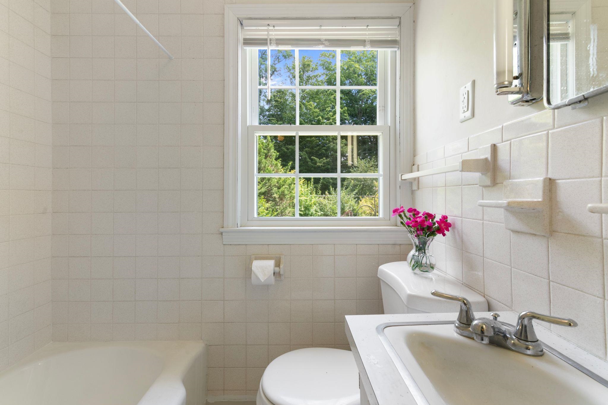 First floor full bath.