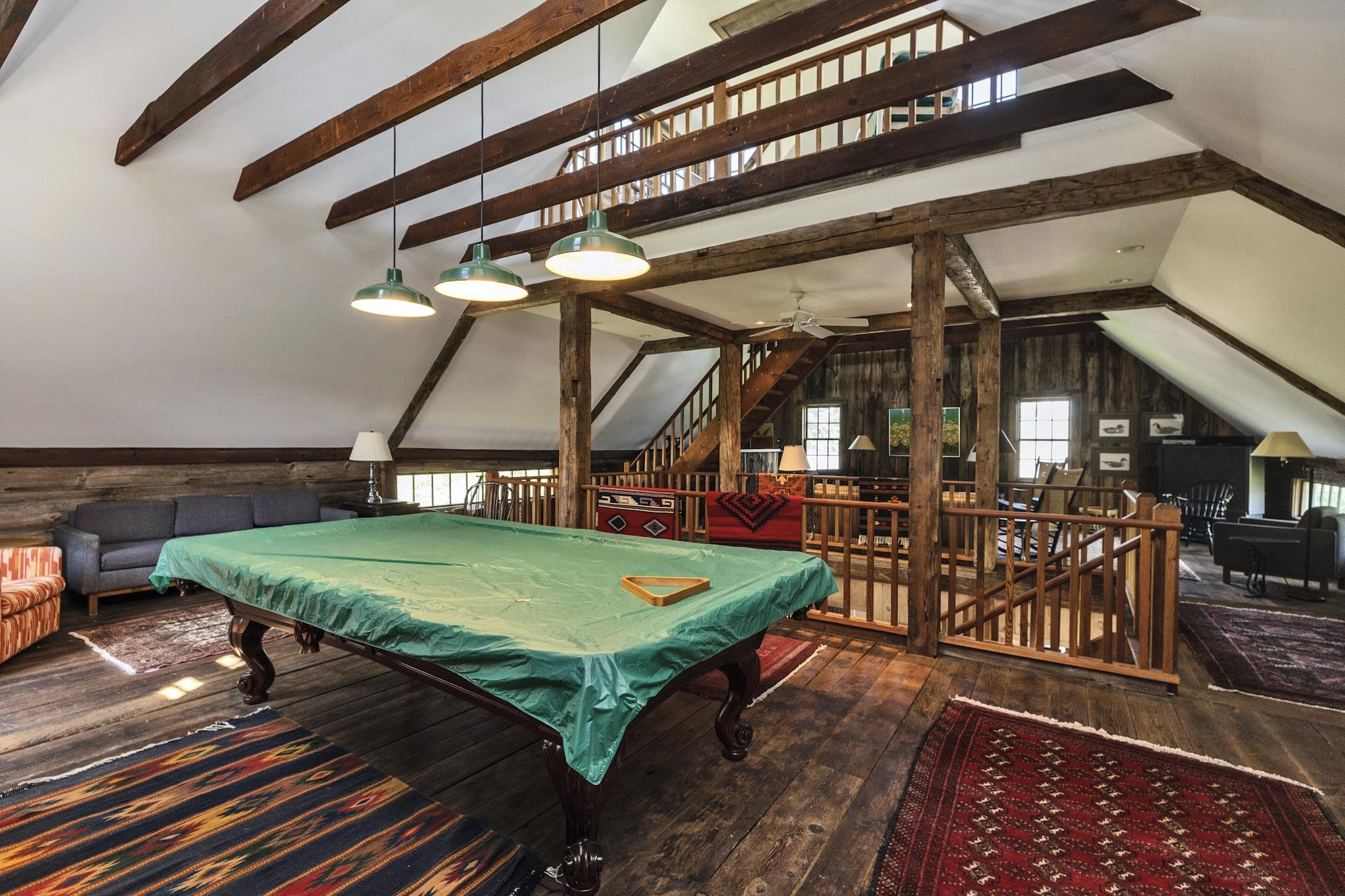 Pool table loft