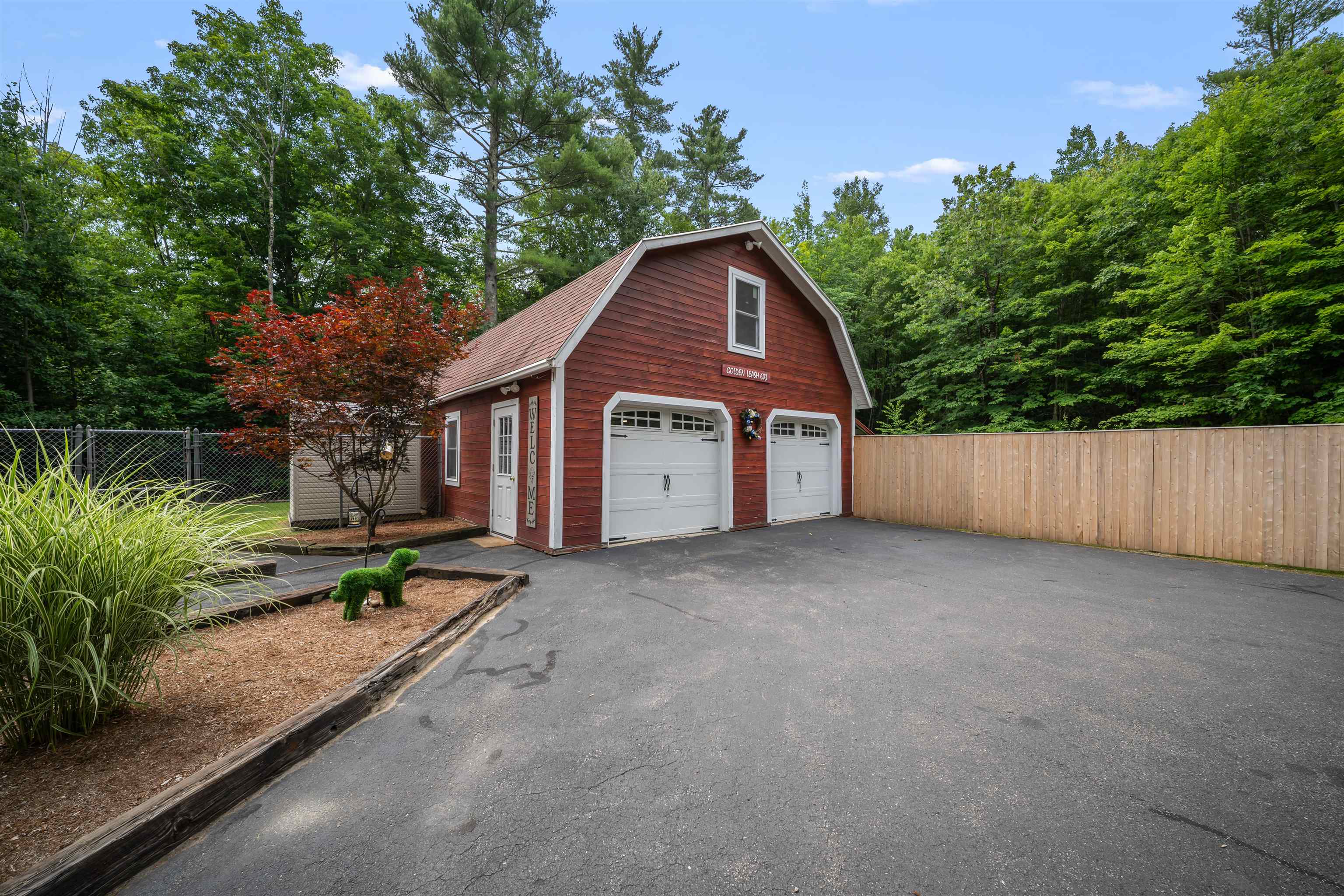 Photo 2 of Single family home for sale at 1166 New Hampshire Route 11 Route, Farmington, NH 03835 | MLS# 5105517 | Listing updated on 2026-09-17