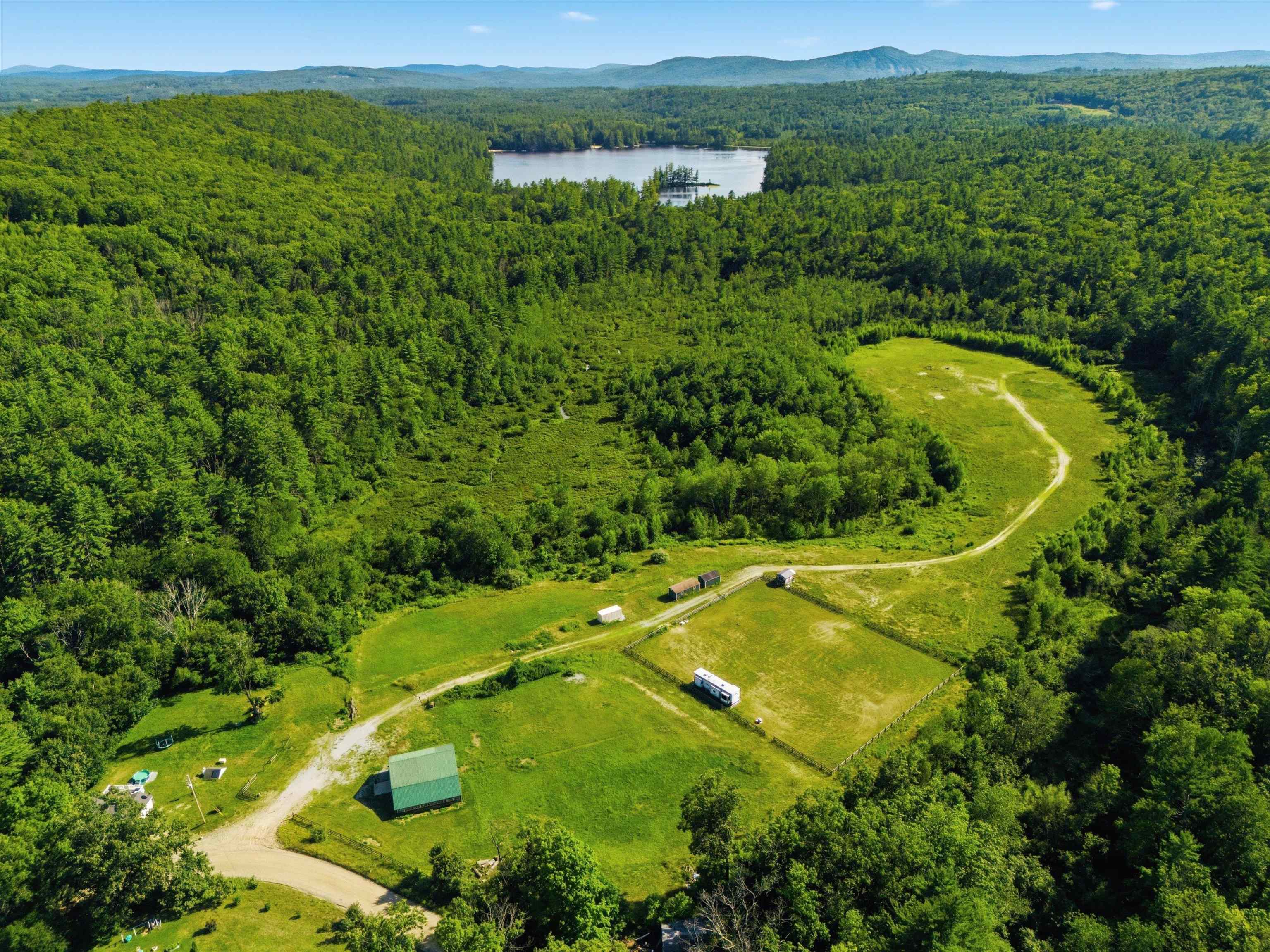 Photo 2 of Single family home for sale at 1301 Bound Tree Rd, Contoocook, NH 03229 | MLS# 5105698 | Listing updated on 2026-10-01