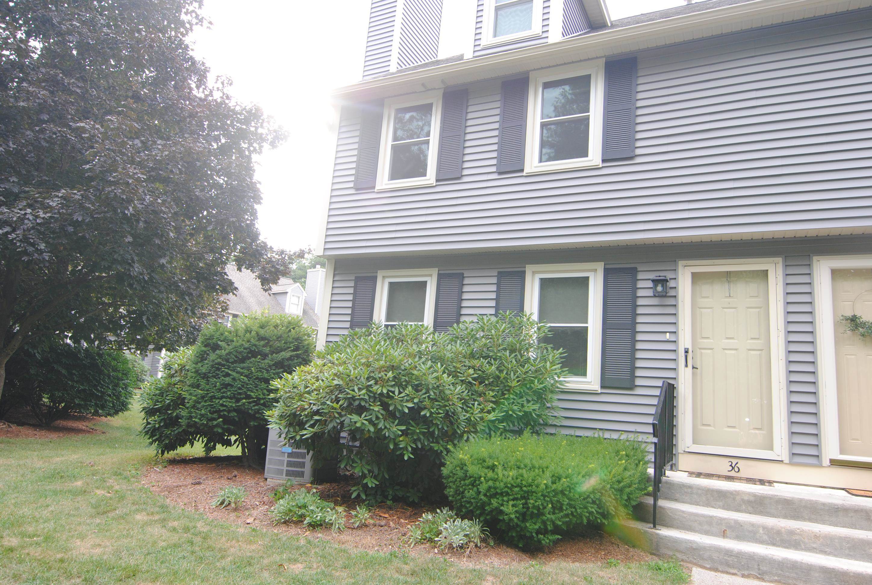 36 Highbridge Hill Rd, Nashua, NH 03063