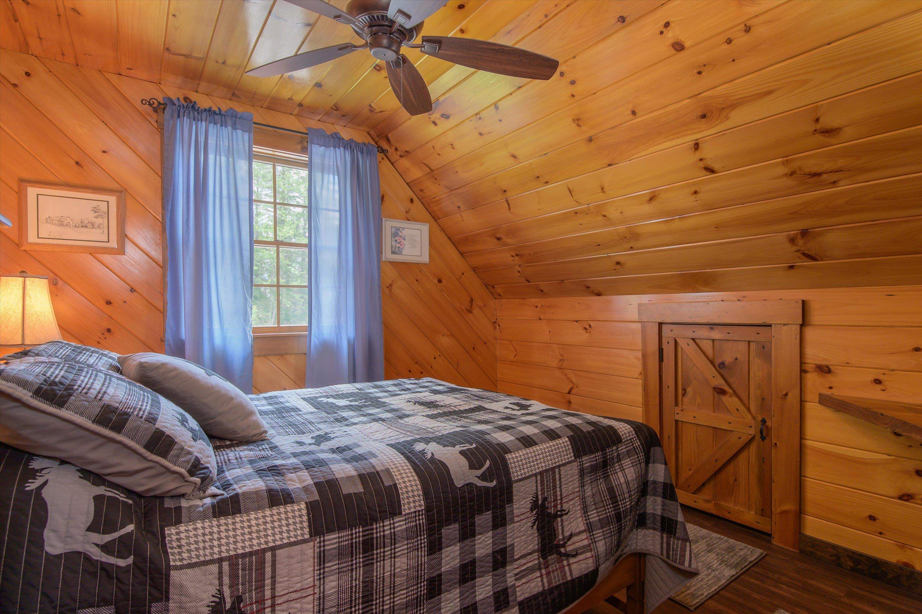 Second floor guest bedroom...