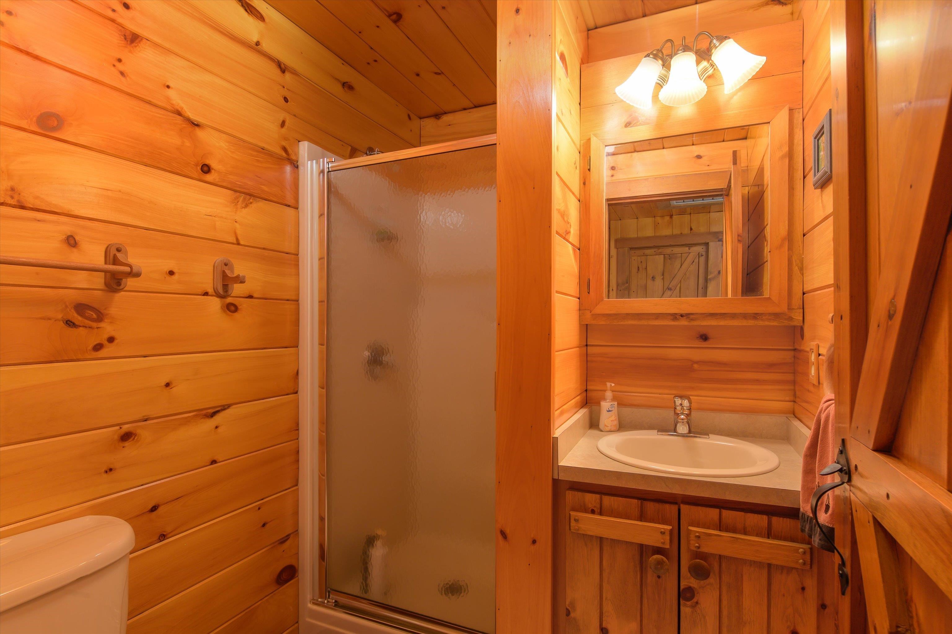 3/4 bath on upper level...