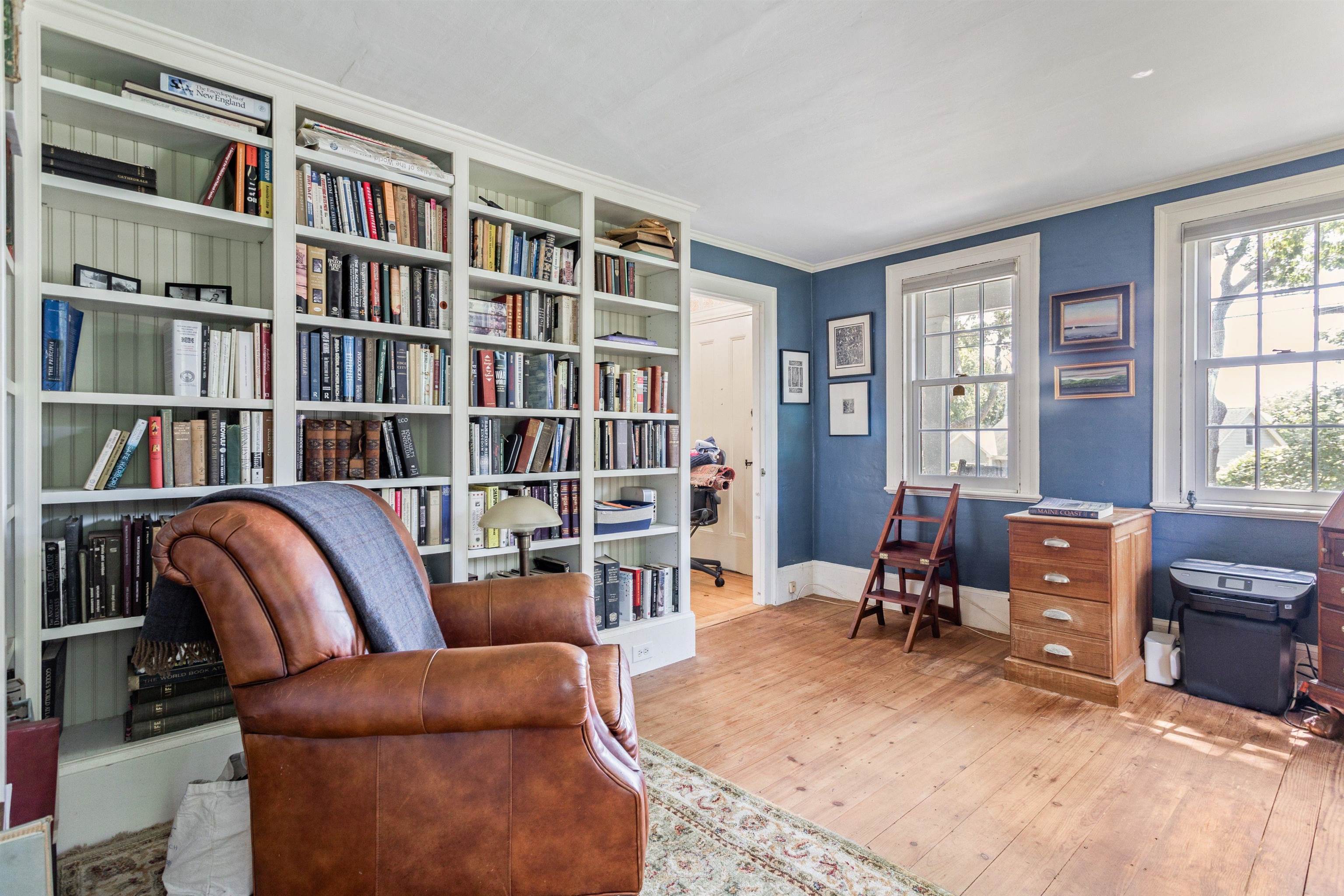 83 Walnut Ave, North Hampton, NH 03862