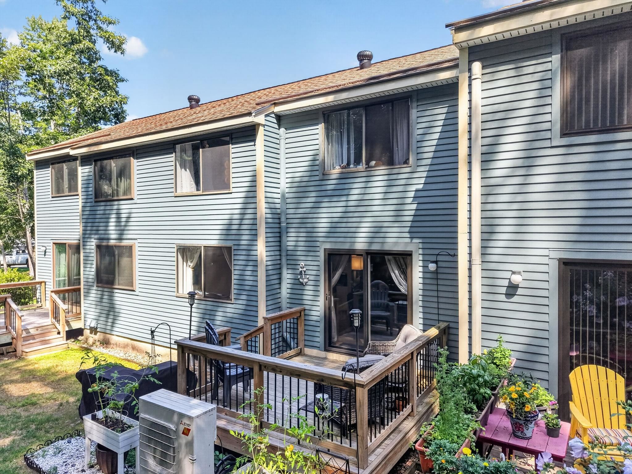 94 Indian Rock Rd, Merrimack, NH 03054