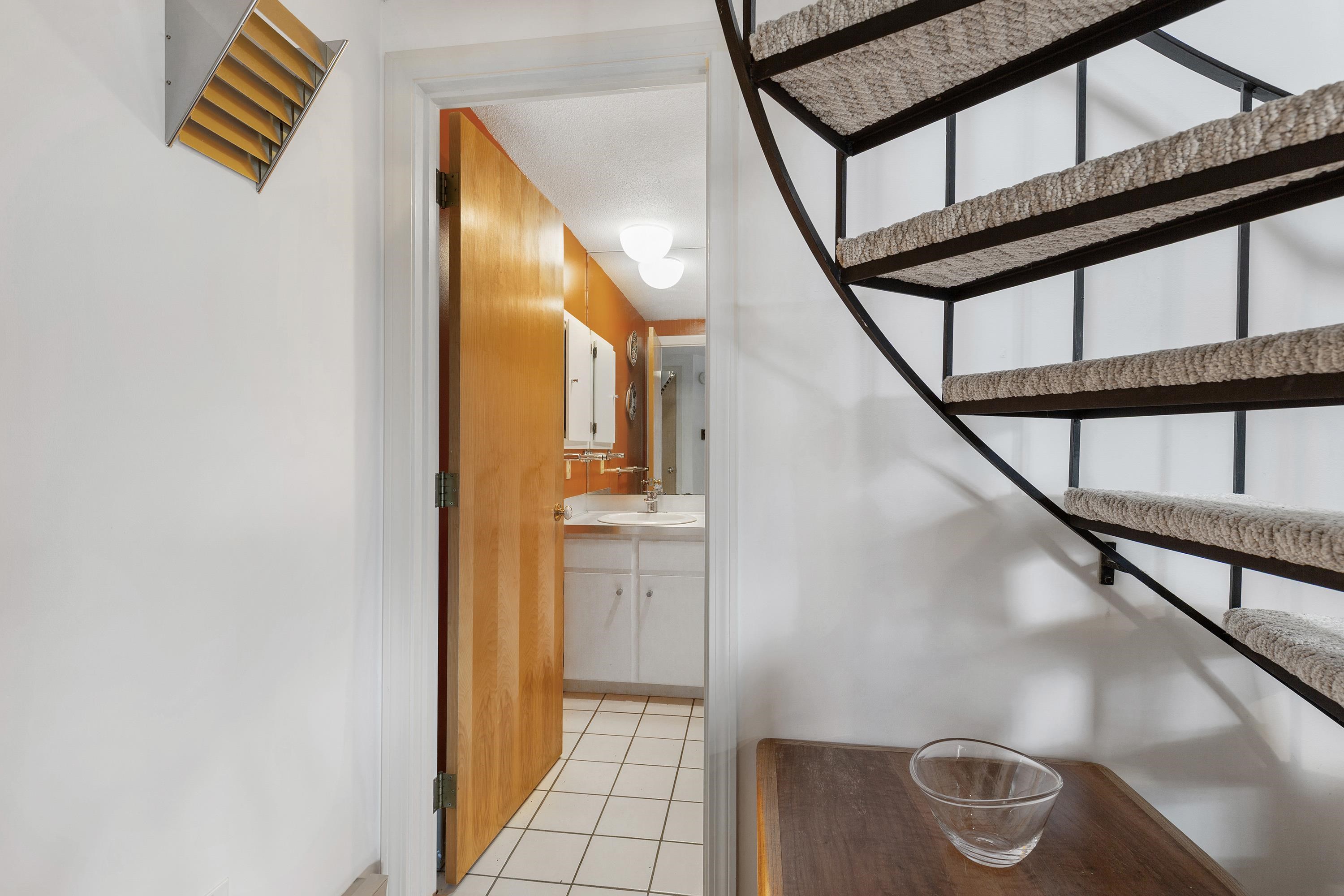 23 Bay Tree Ln, Grantham, NH 03753