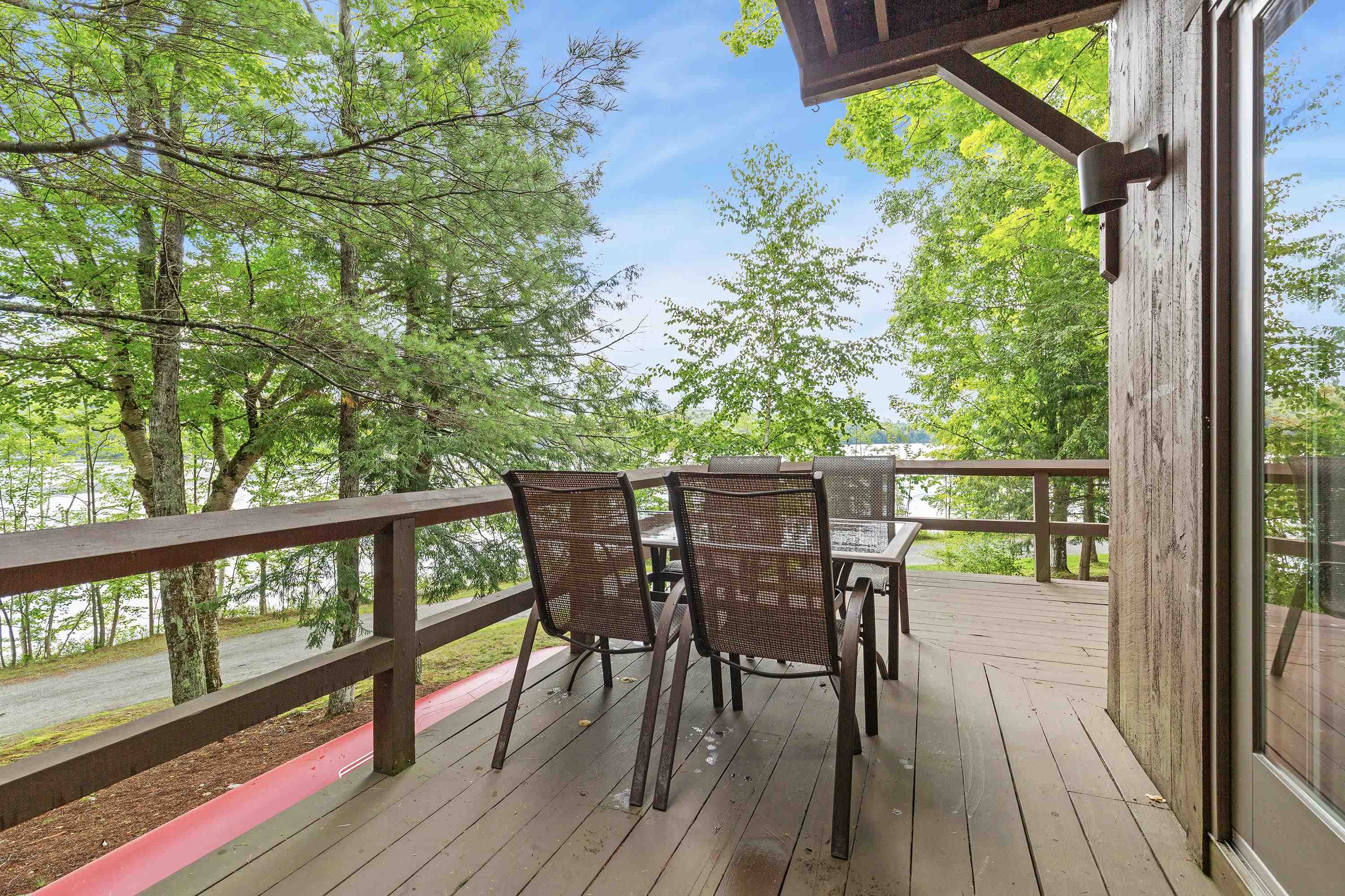 23 Bay Tree Ln, Grantham, NH 03753
