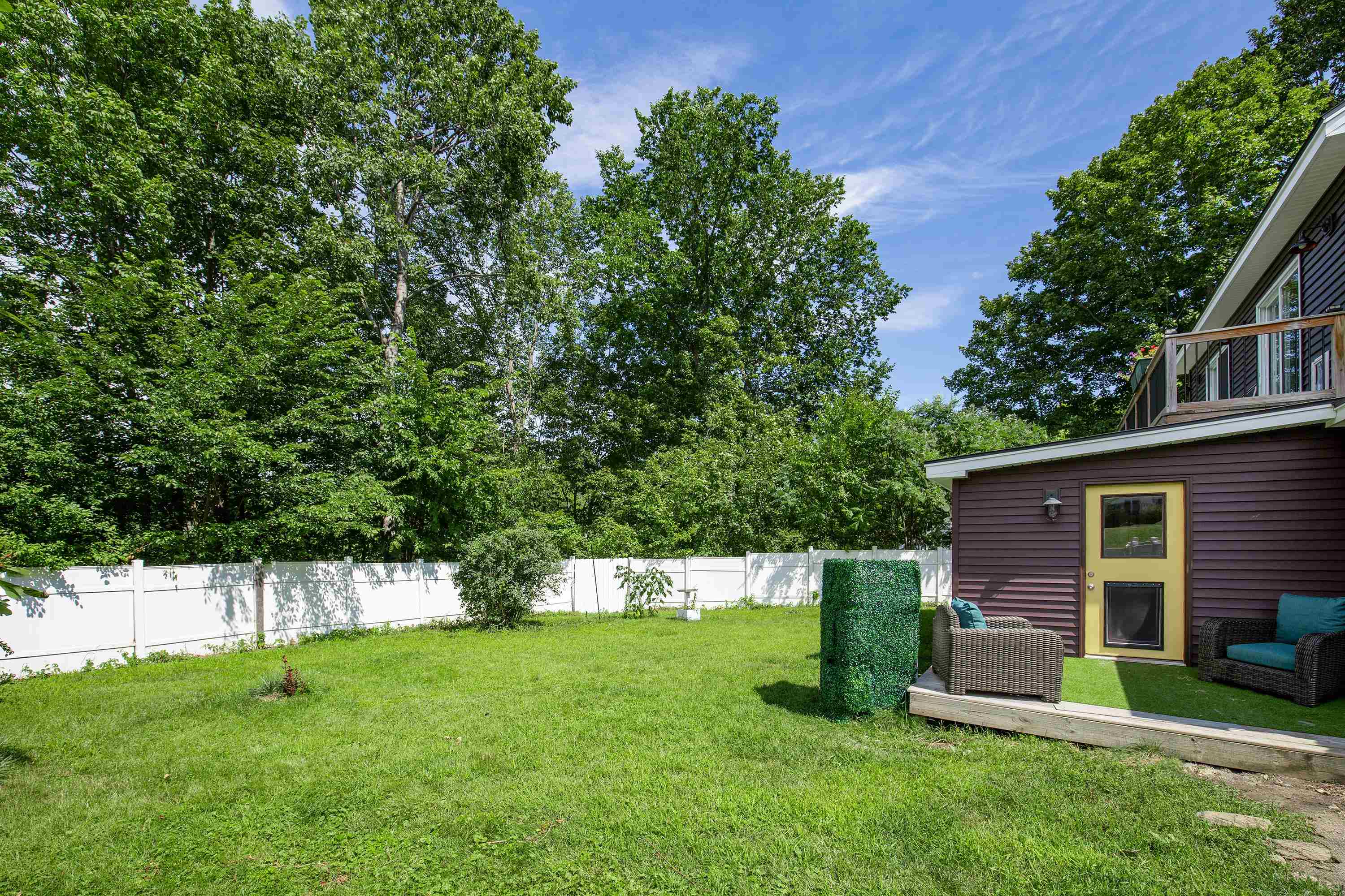3 Laplante Rd, Lebanon, NH 03766
