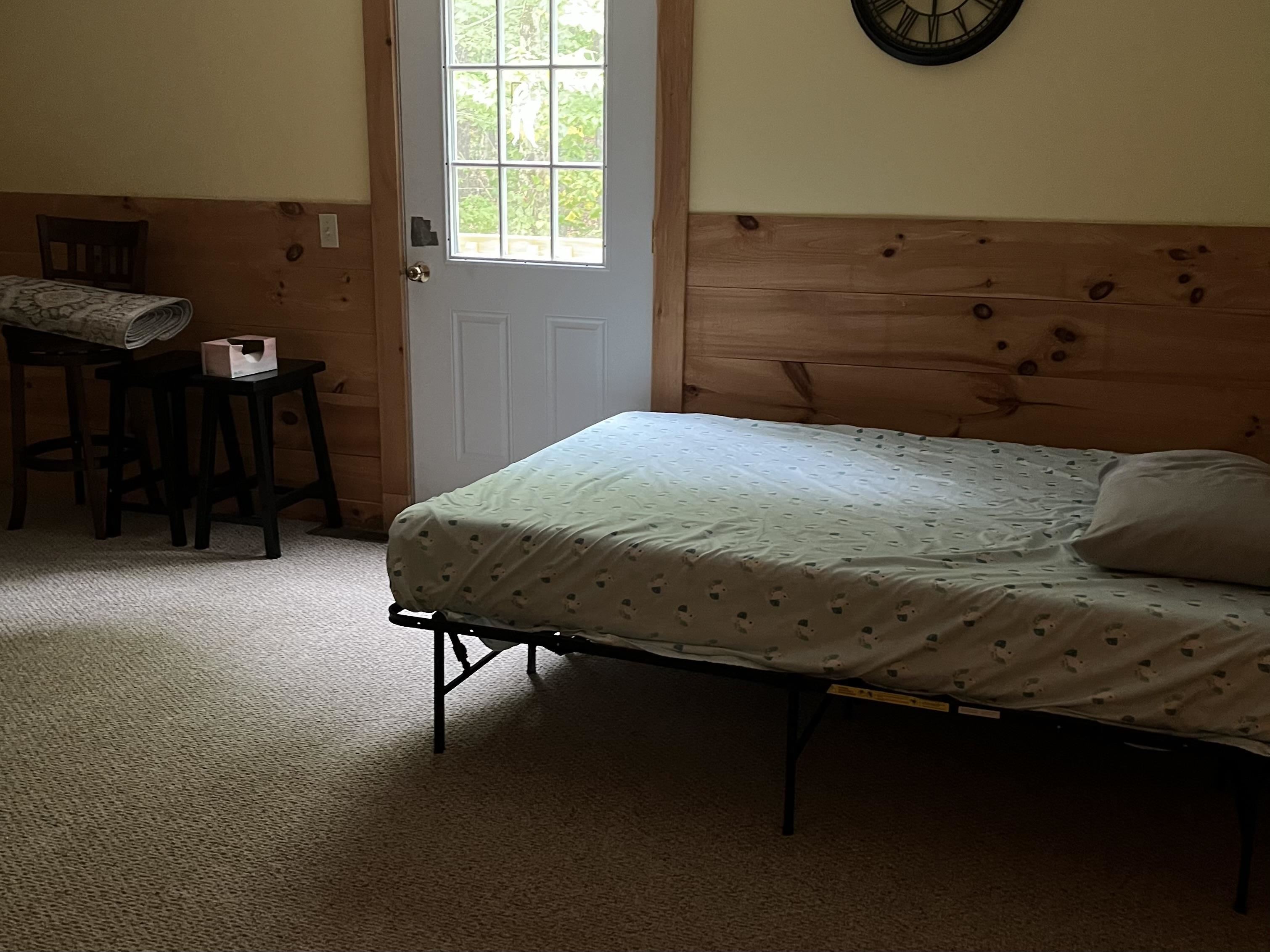 2nd floor bedroom 26031510