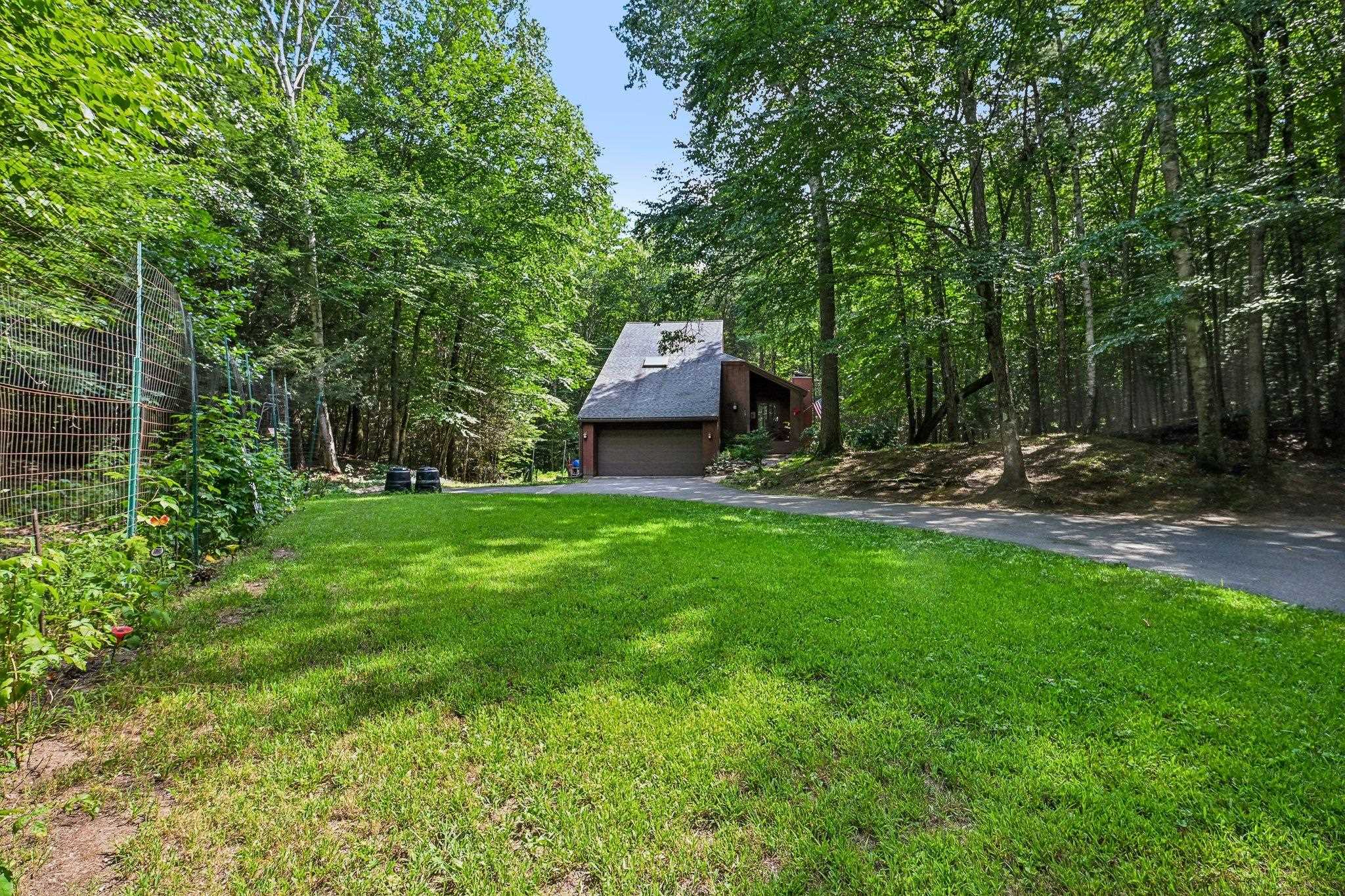 41 Starwood Dr, Hampstead, NH 03841