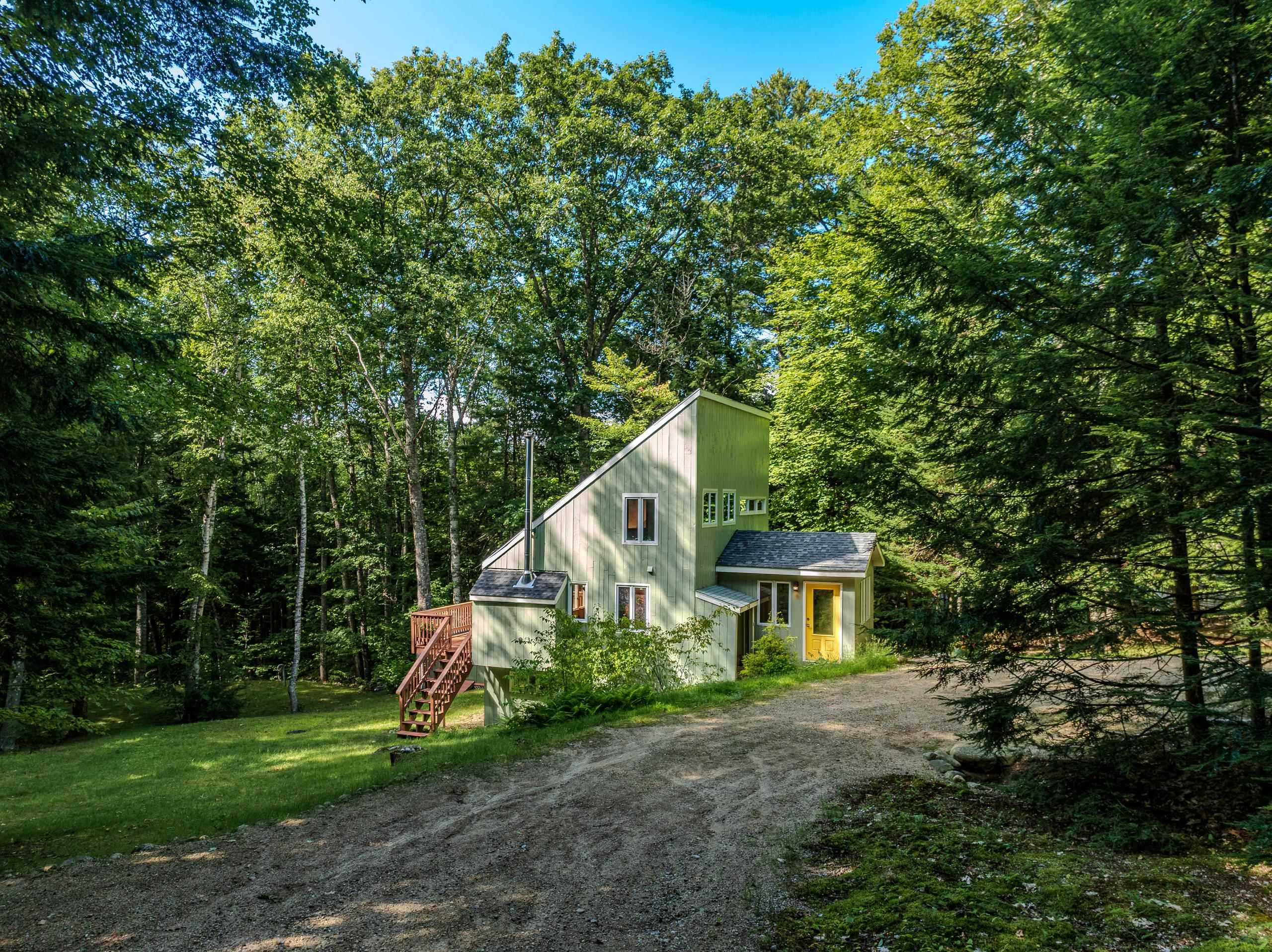 246 Snowood Dr, Thornton, NH 03285