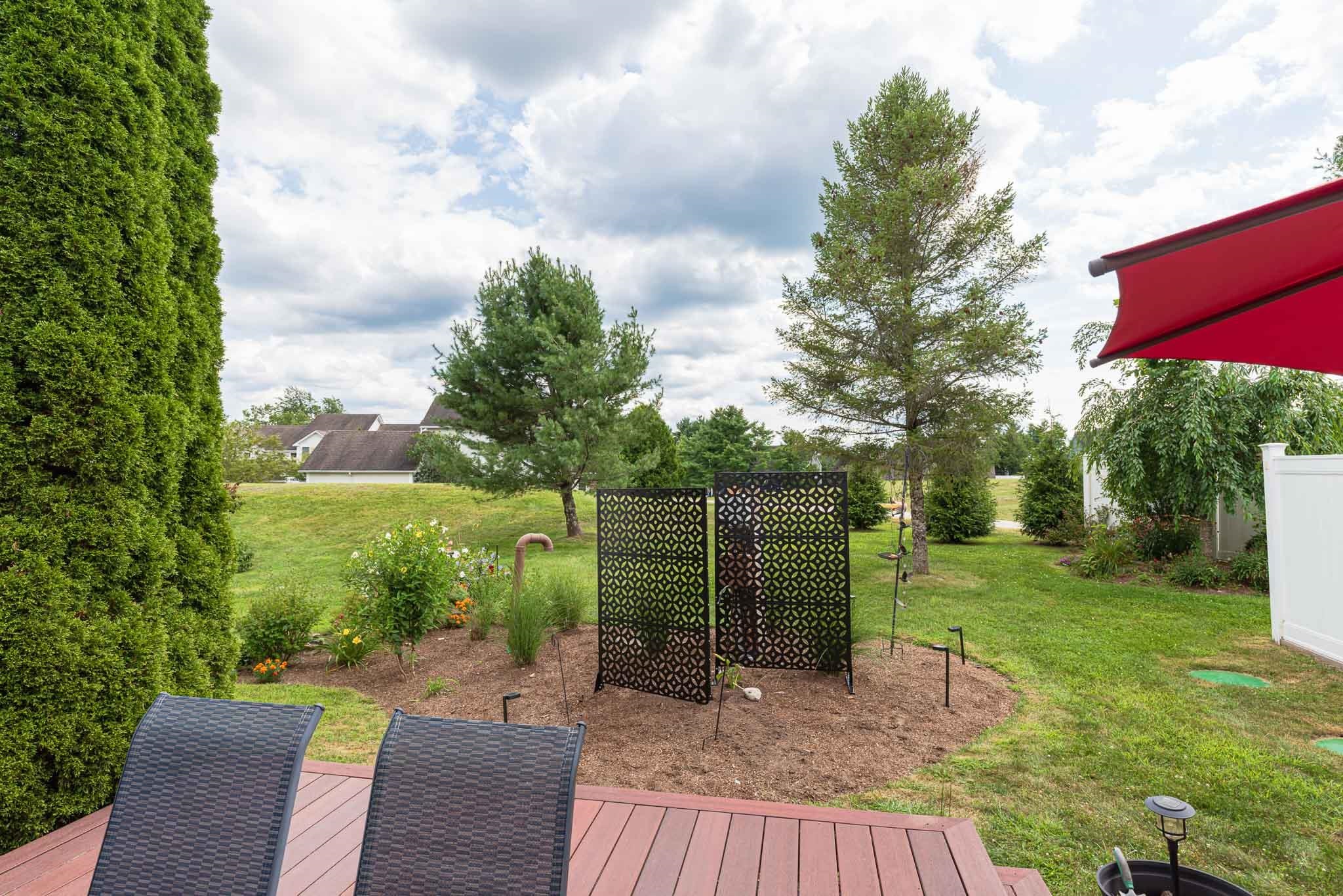 22 Eastrdige Dr, Peterborough, NH 03458