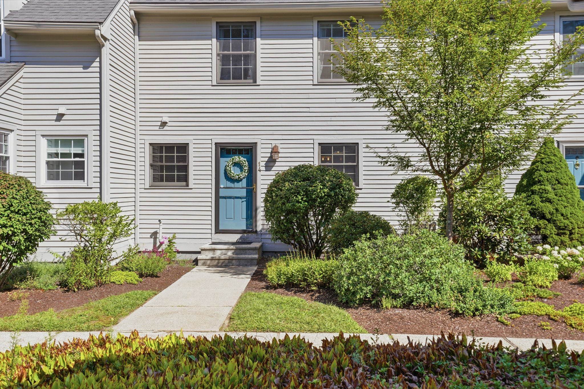6 Veterans Rd #14, Amherst, NH 03031