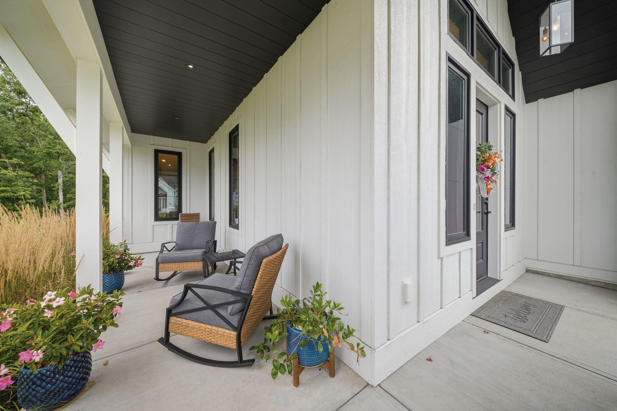 33 Trails Edge Rd, Windham, NH 03087