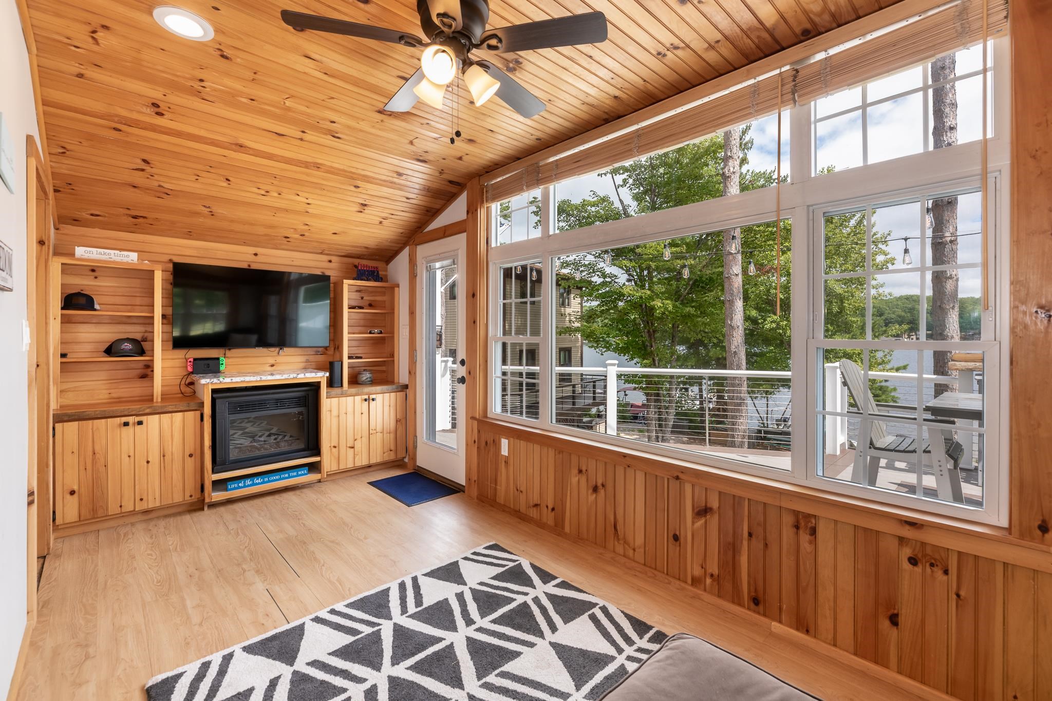 28 Houle Dr #C, Freedom, NH 03836