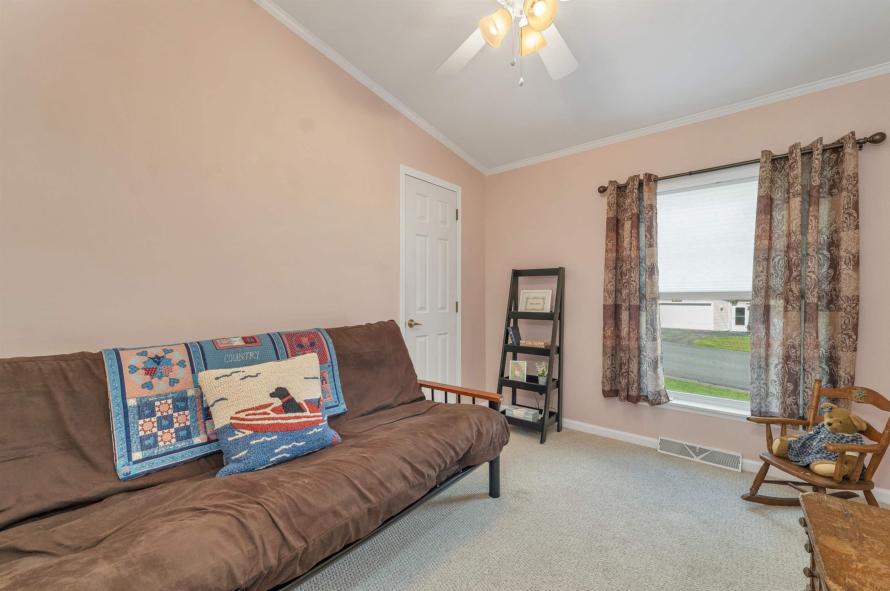 3rd bedroom.