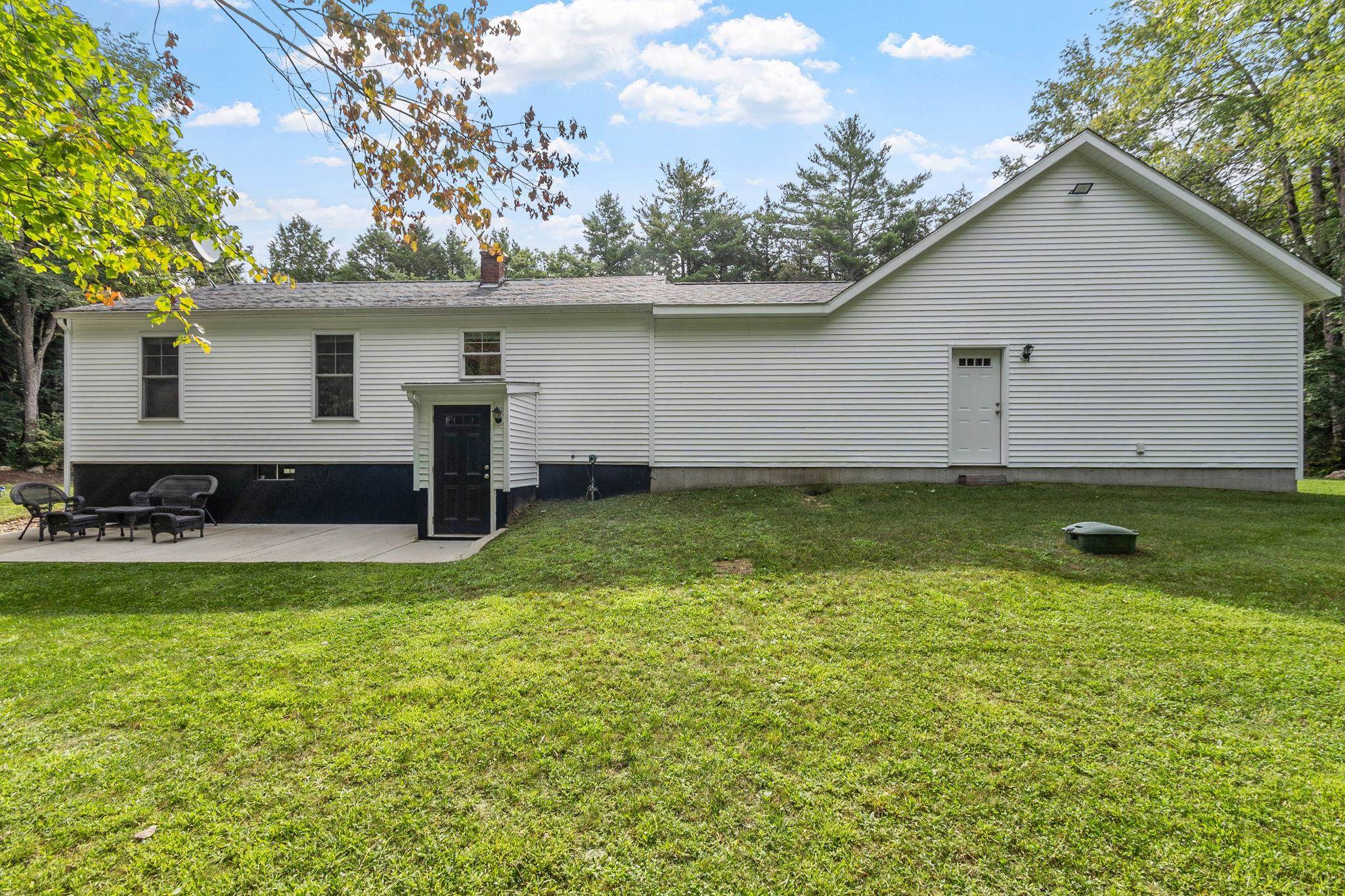656 Main St, Rindge, NH 03461