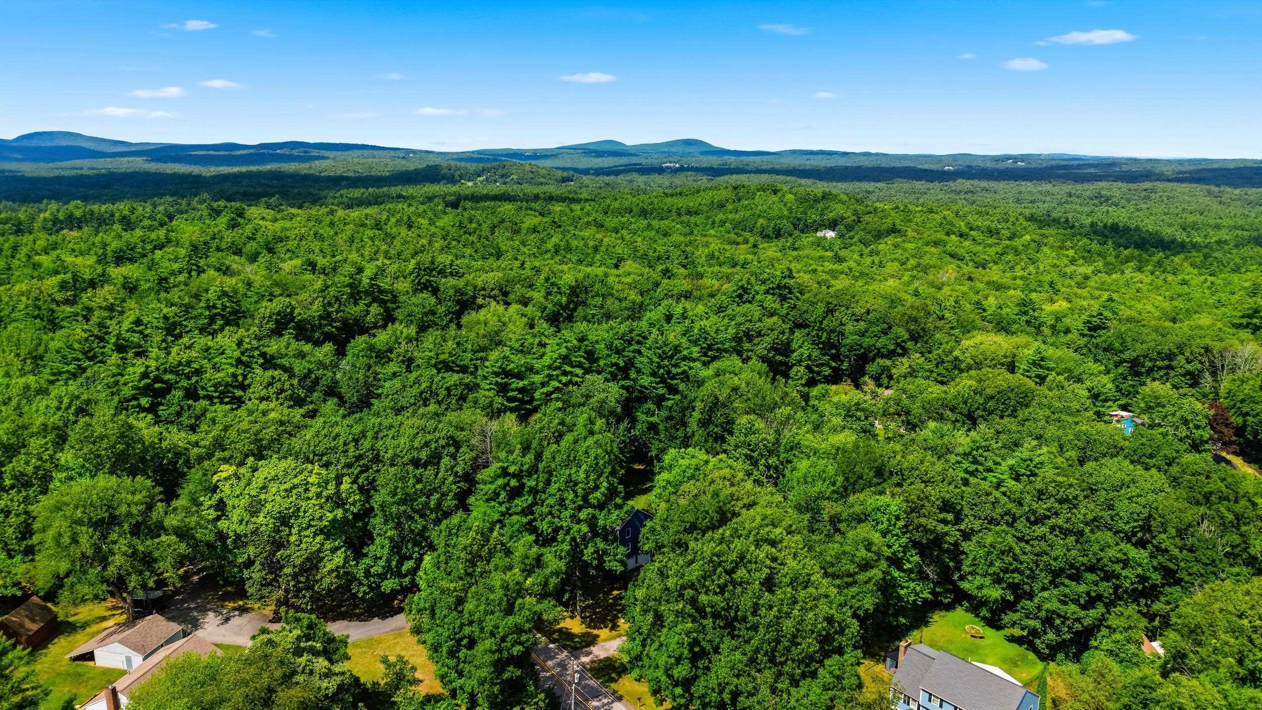263 Baboosic Lake Rd, Merrimack, NH 03054